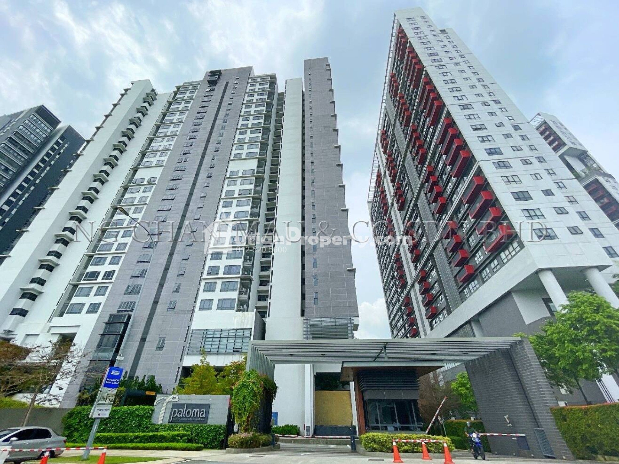 Serviced Residence For Auction at Paloma Serviced Residence