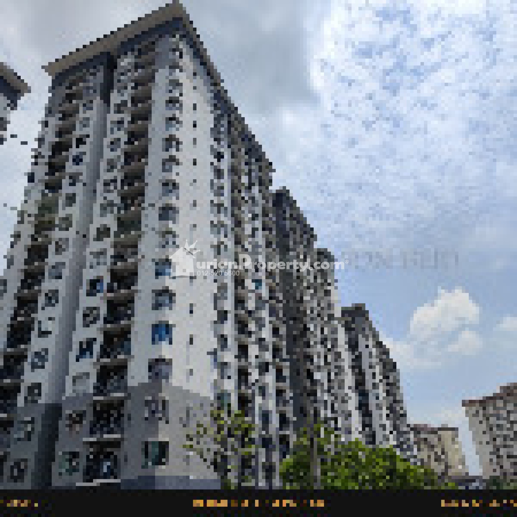 Apartment For Auction at Residensi Laguna Biru 2