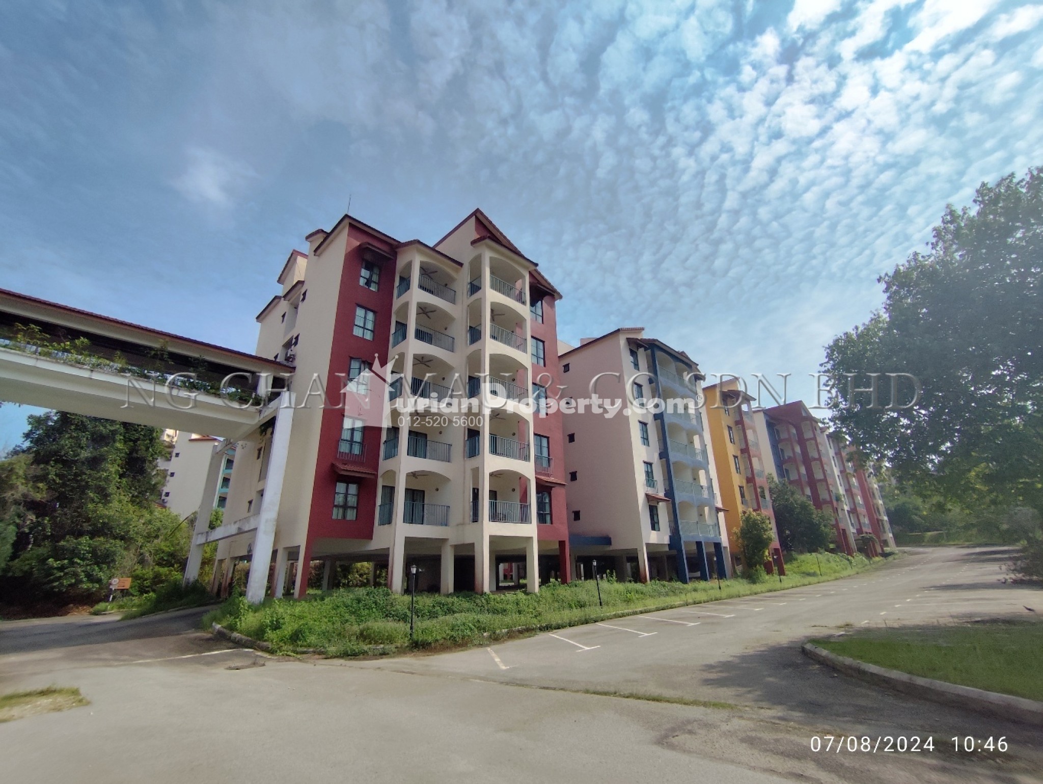 Serviced Residence For Auction at Caribbean Bay Resort