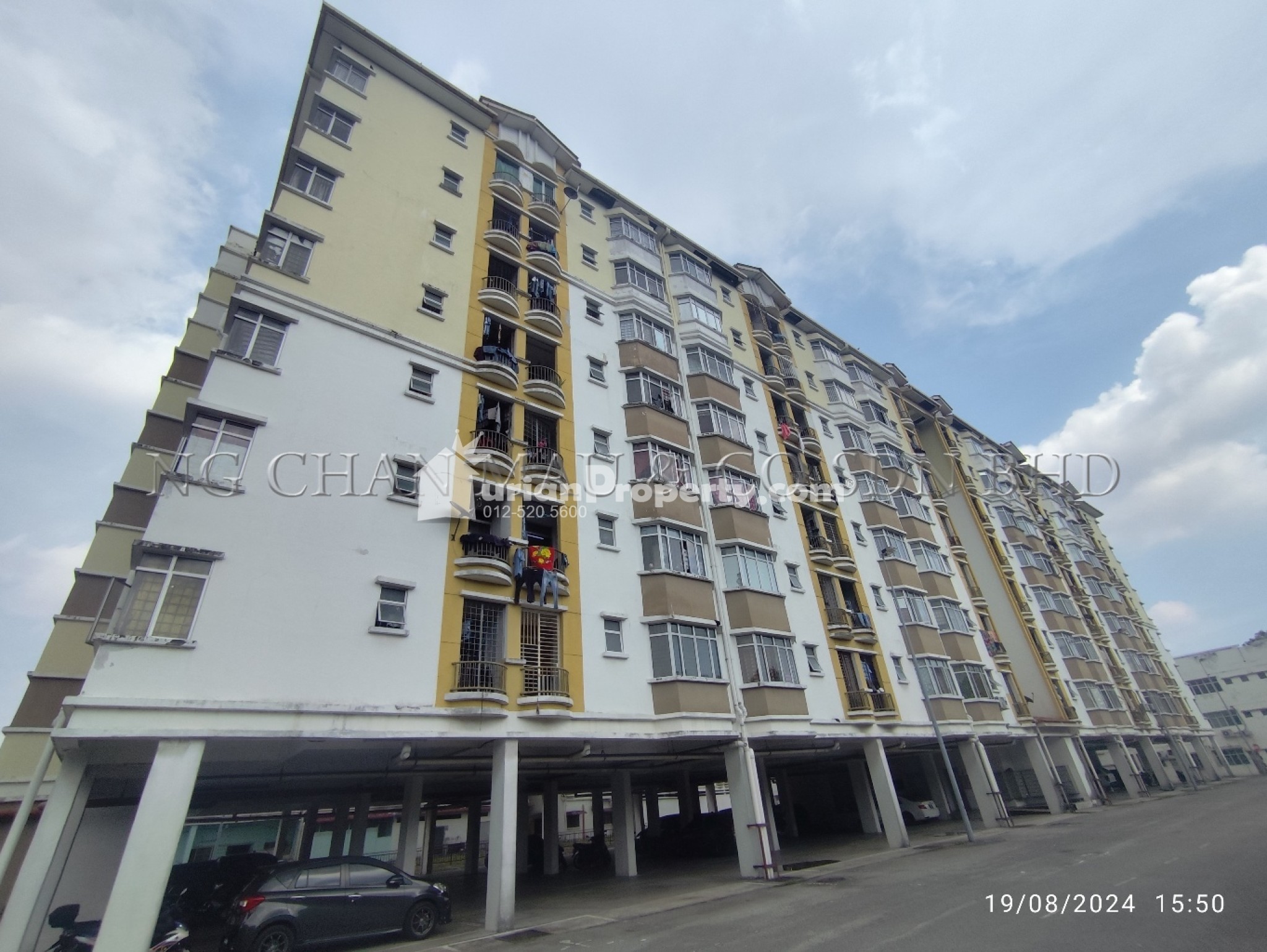 Apartment For Auction at Pangsapuri Villamas