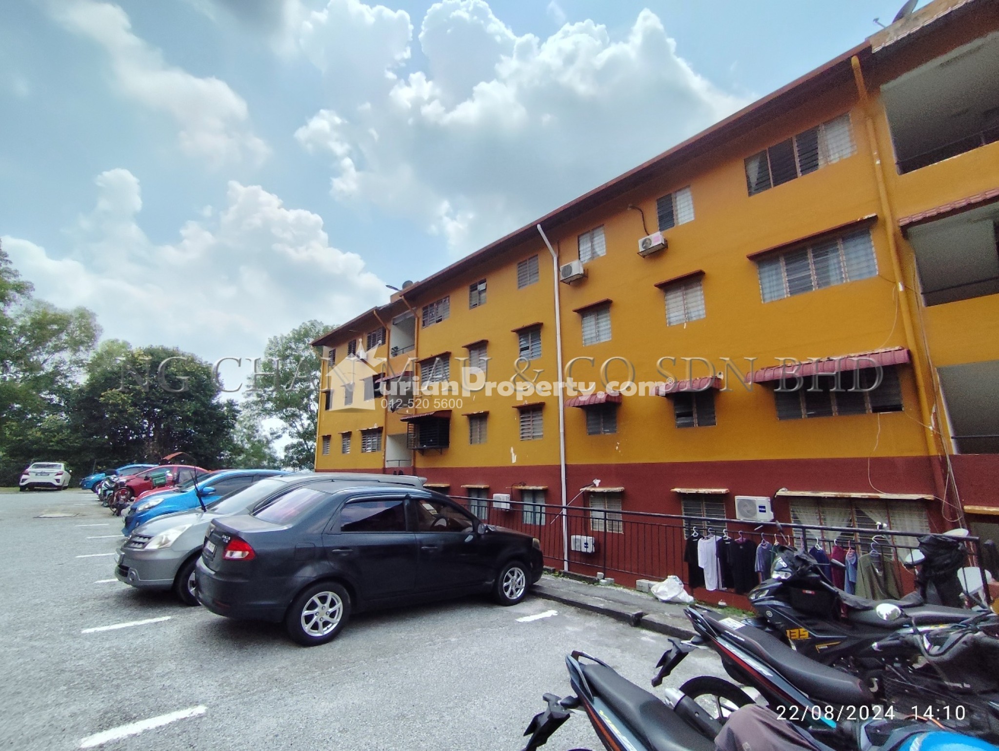 Apartment For Auction at Putra Permai Type A