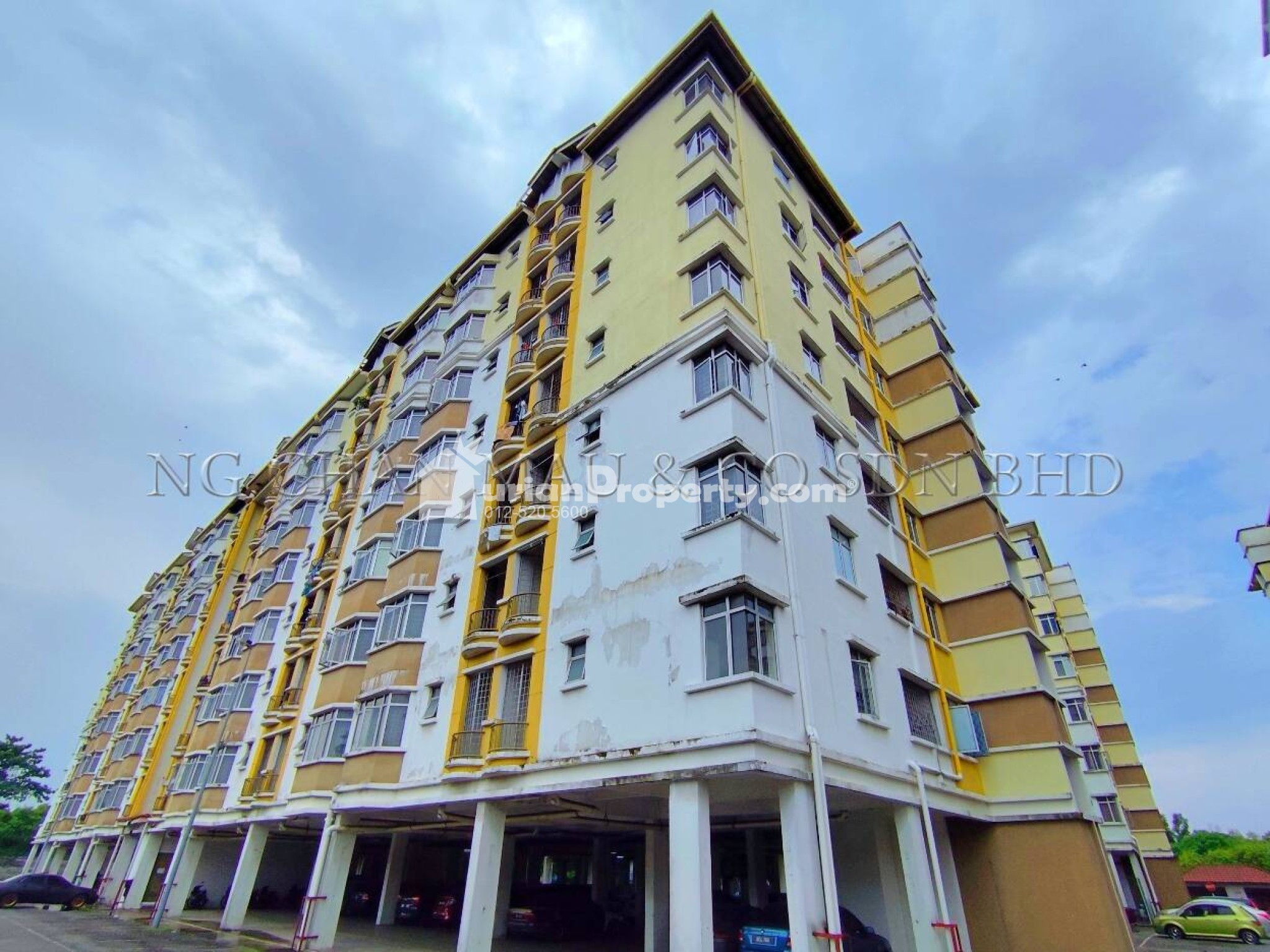 Apartment For Auction at Pangsapuri Villamas