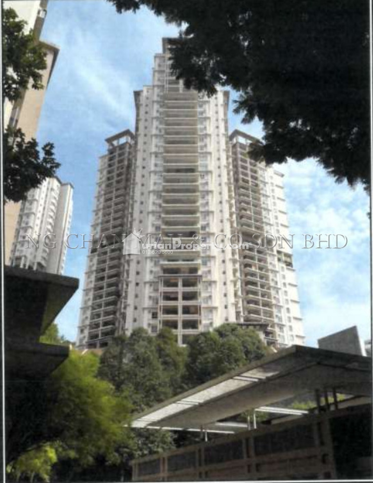 Condo For Auction at Seri Maya Condominium