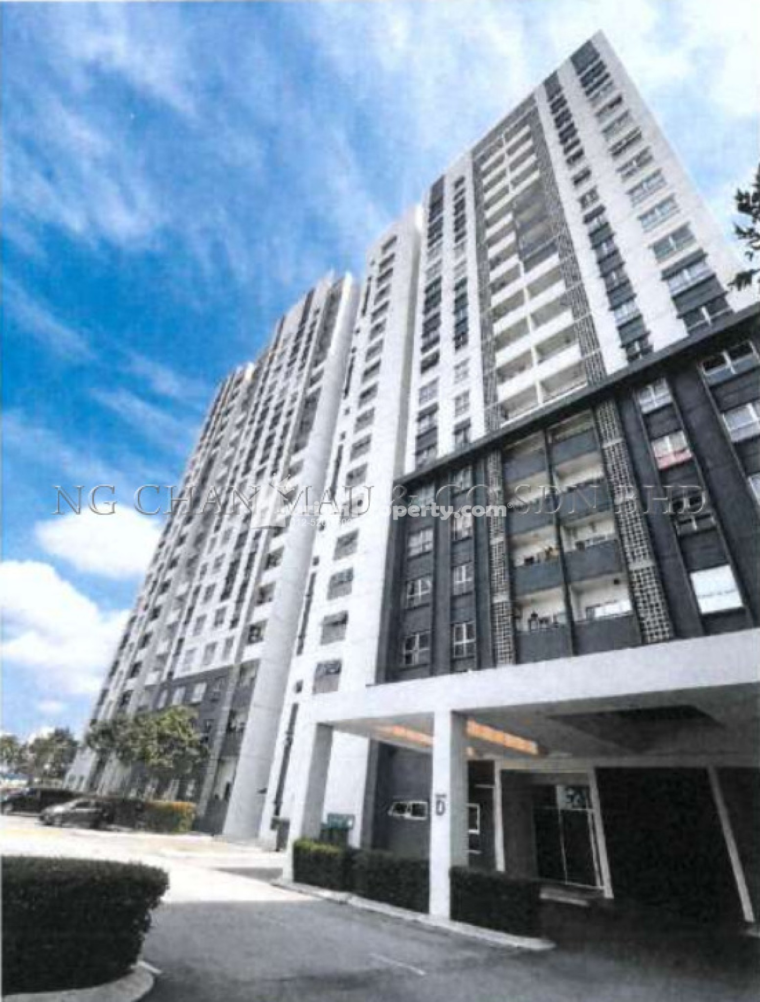 Apartment For Auction at Tropicana Aman 1