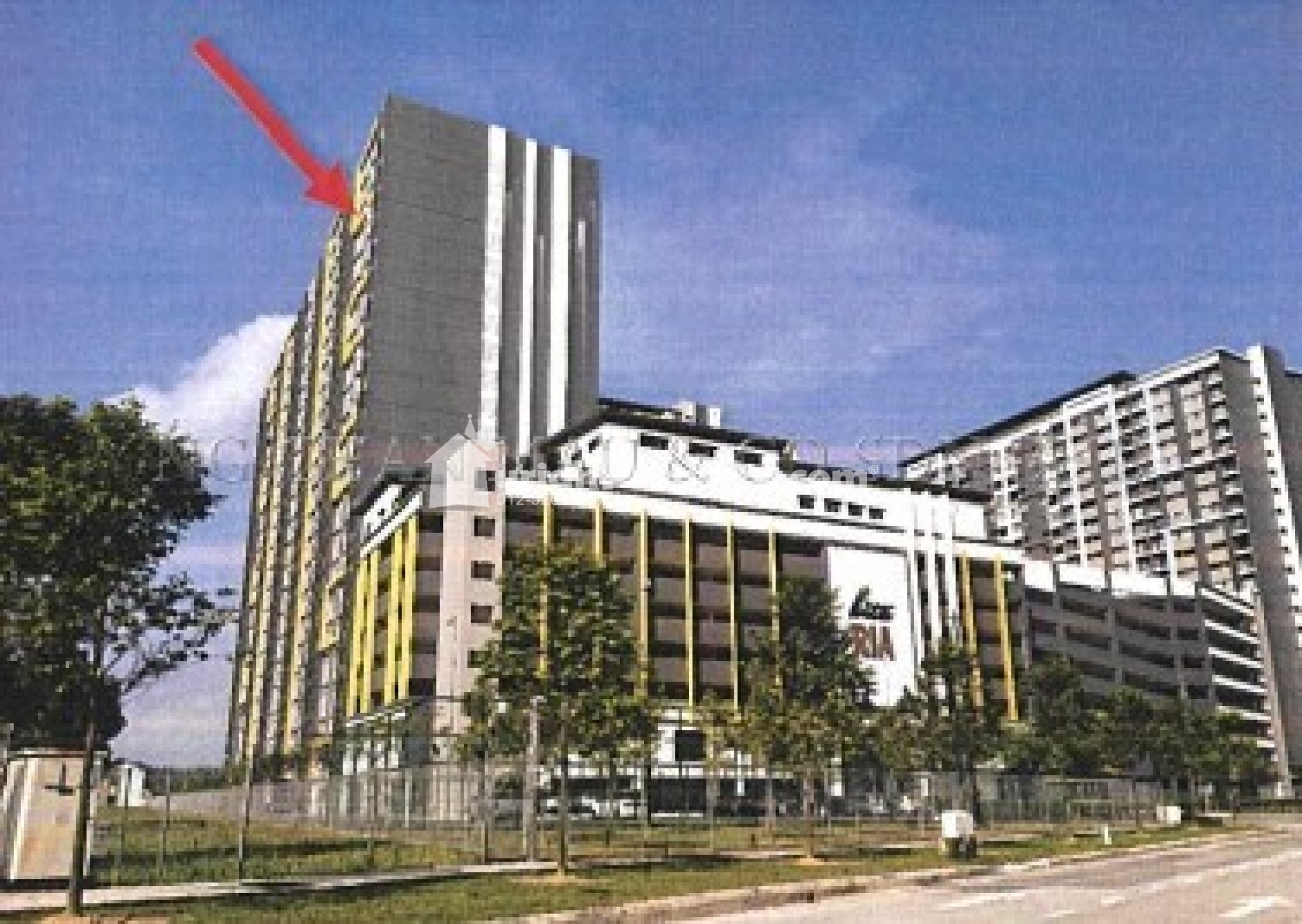 Apartment For Auction at Kita Ria