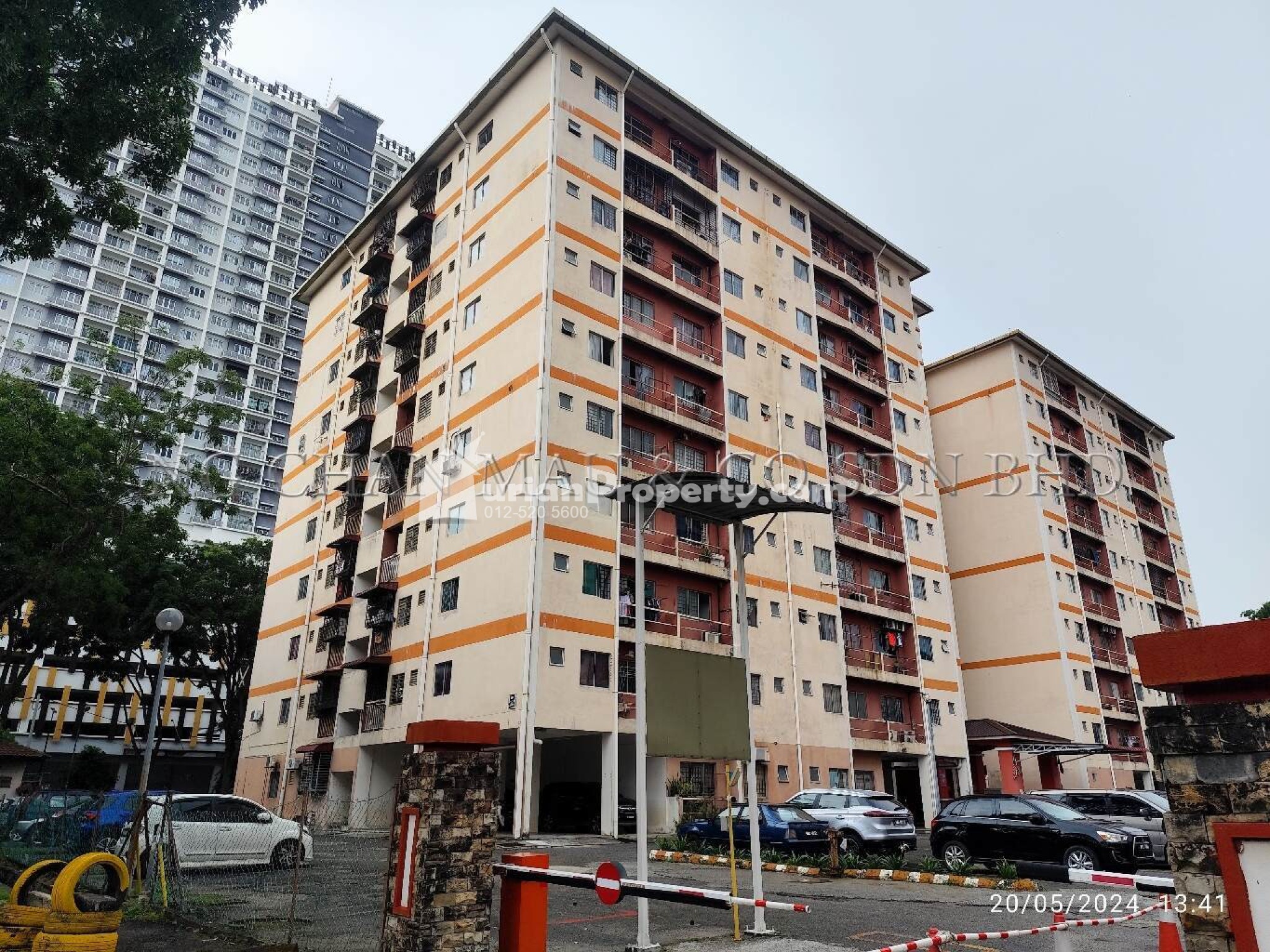 Apartment For Auction at Penaga Mas