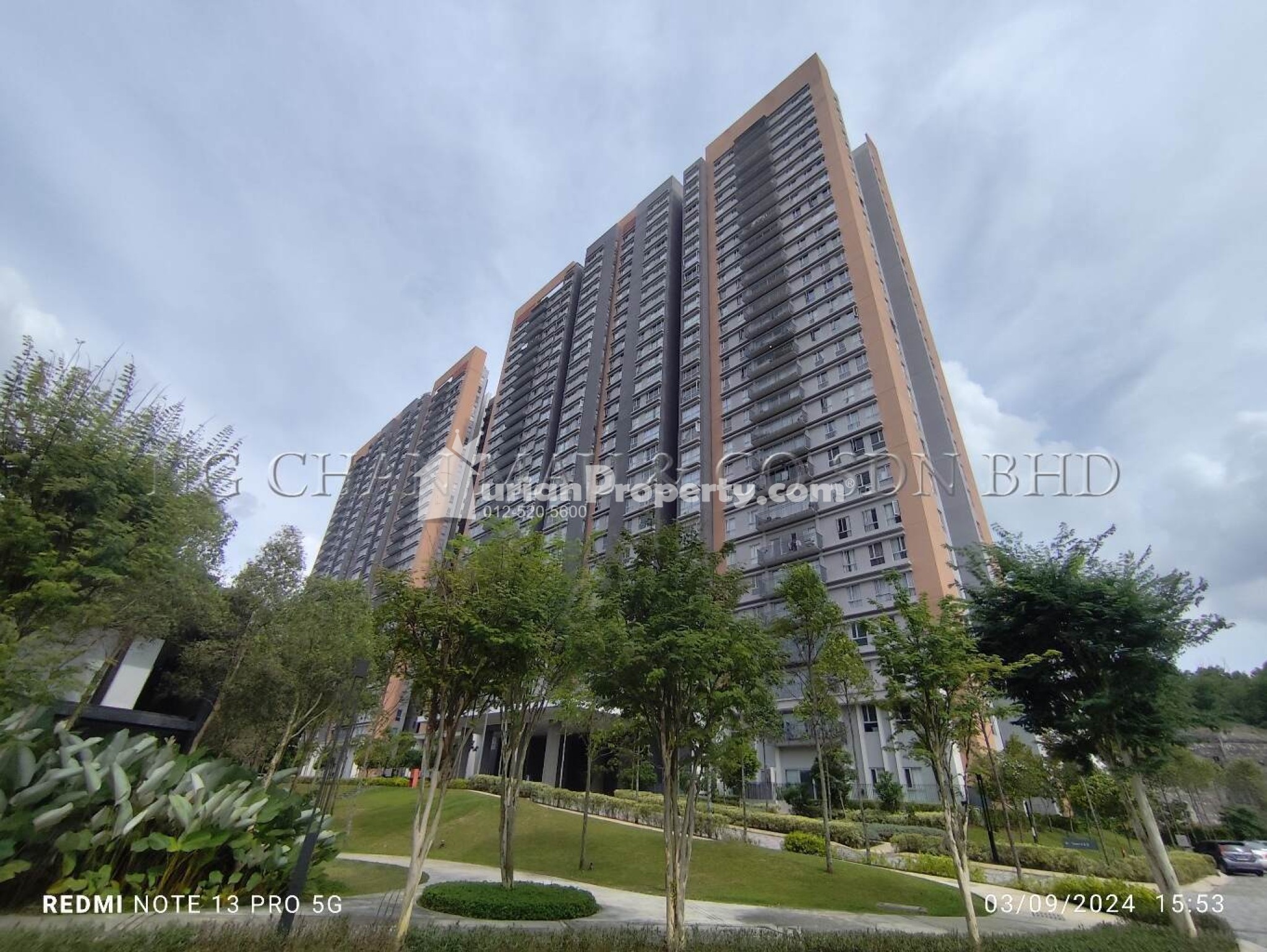 Condo For Auction at Emerald Hills