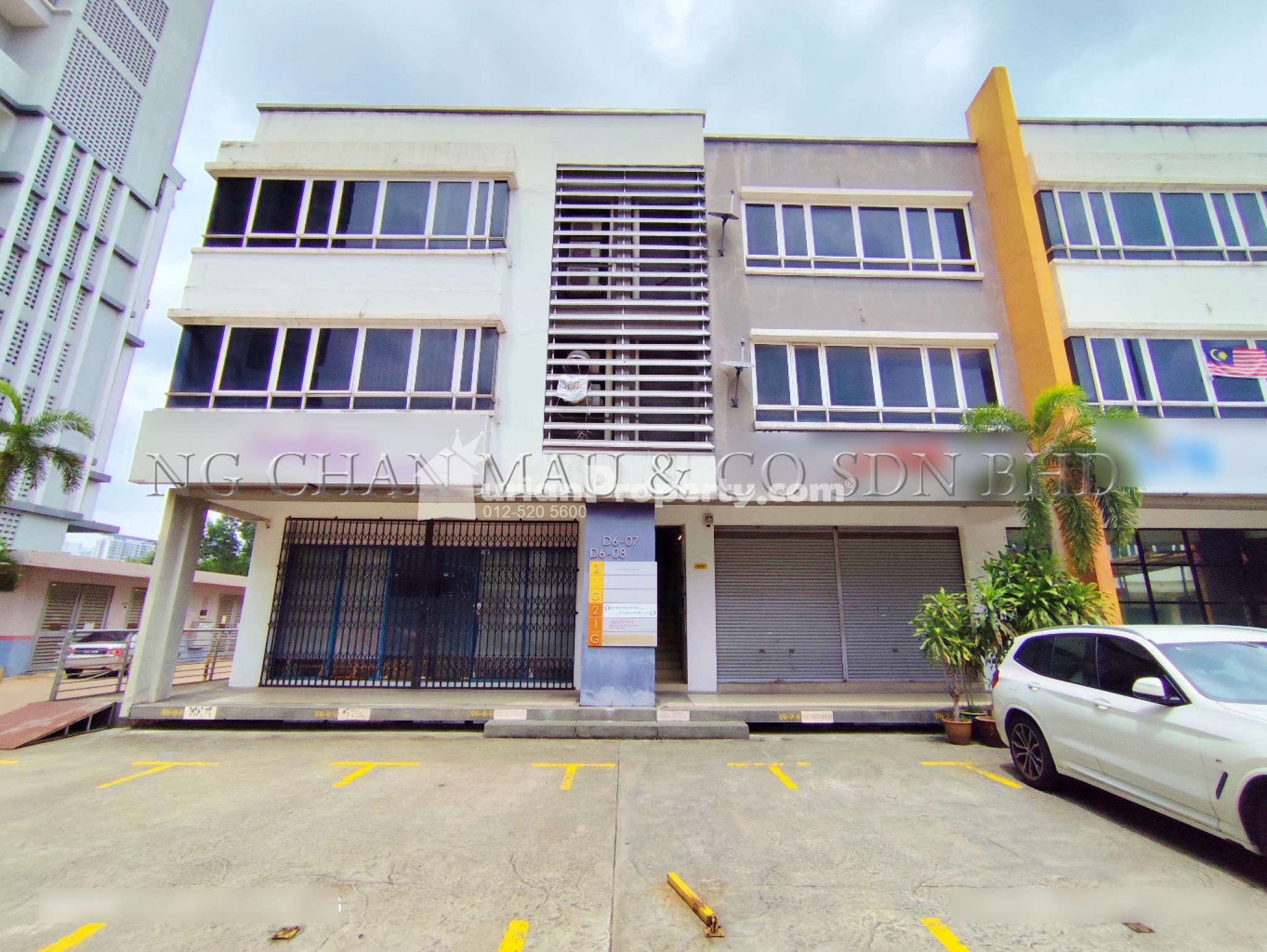 Office For Auction at Dana 1 Commercial Centre