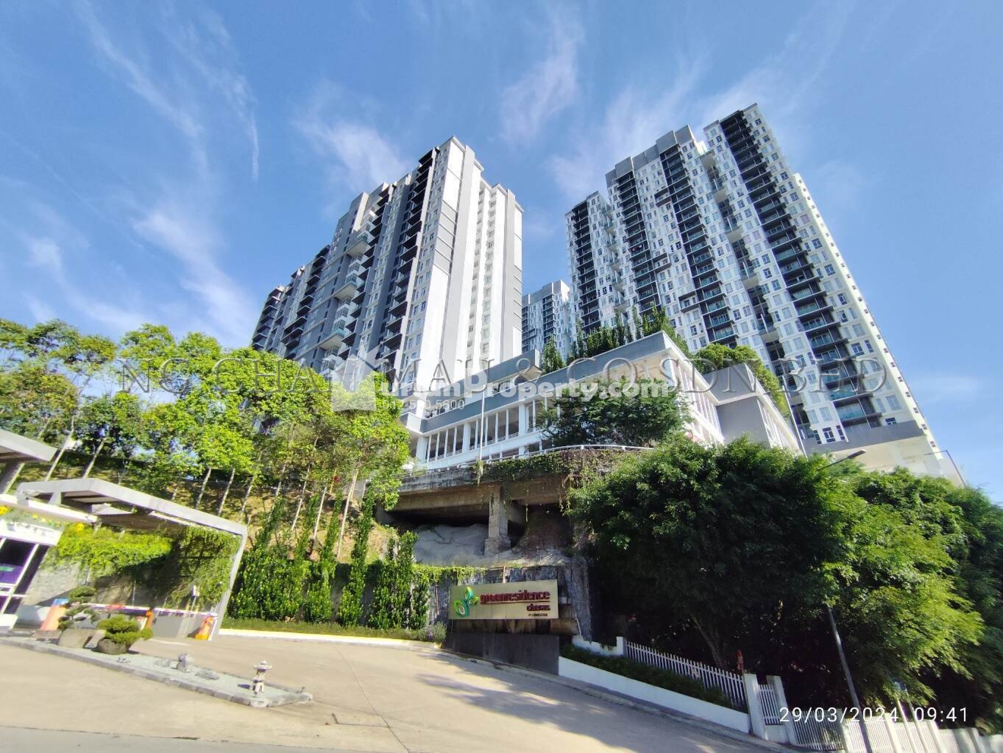 Condo For Auction at Green Residence