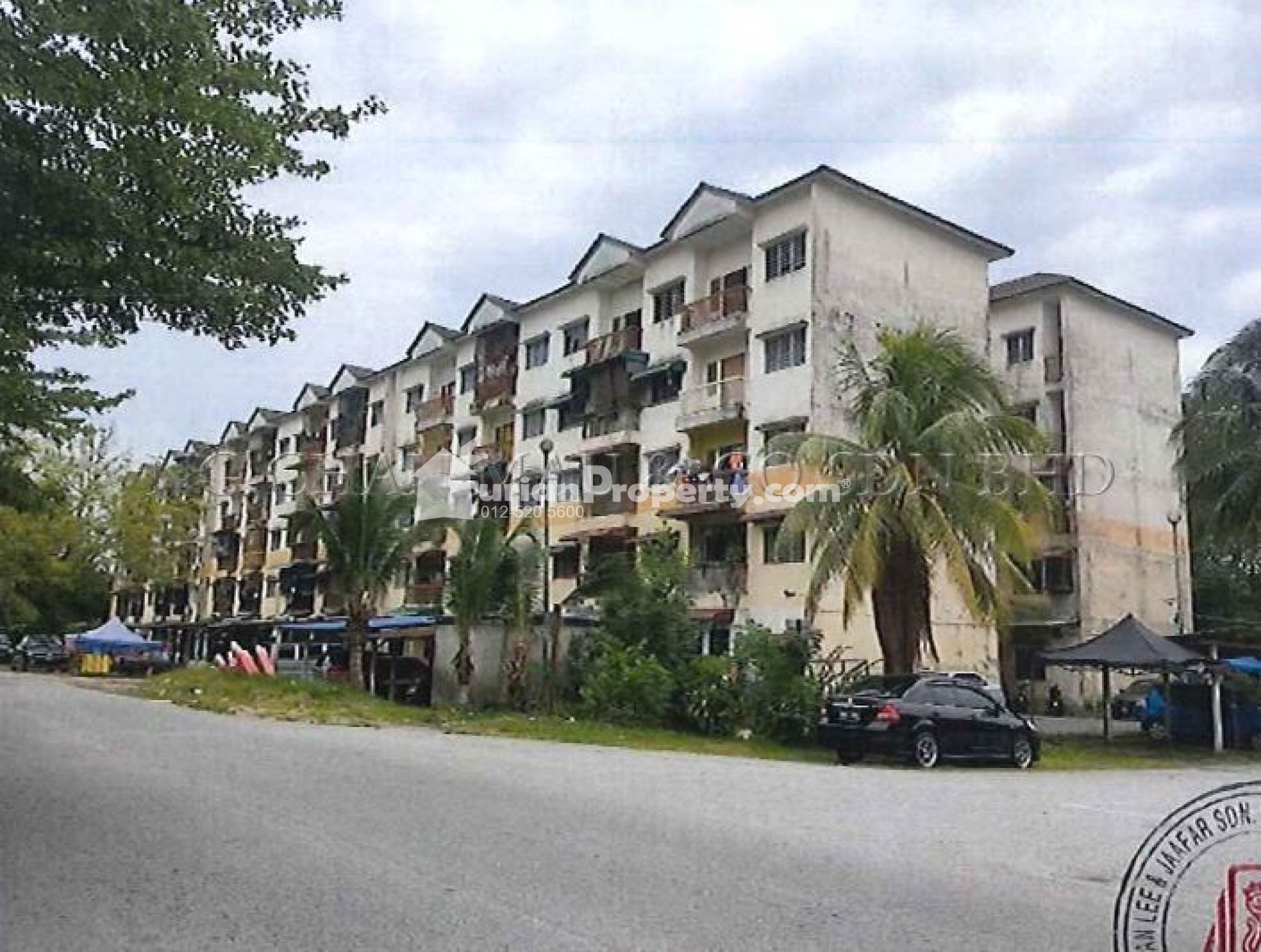 Apartment For Auction at Taman Sri Tanjung