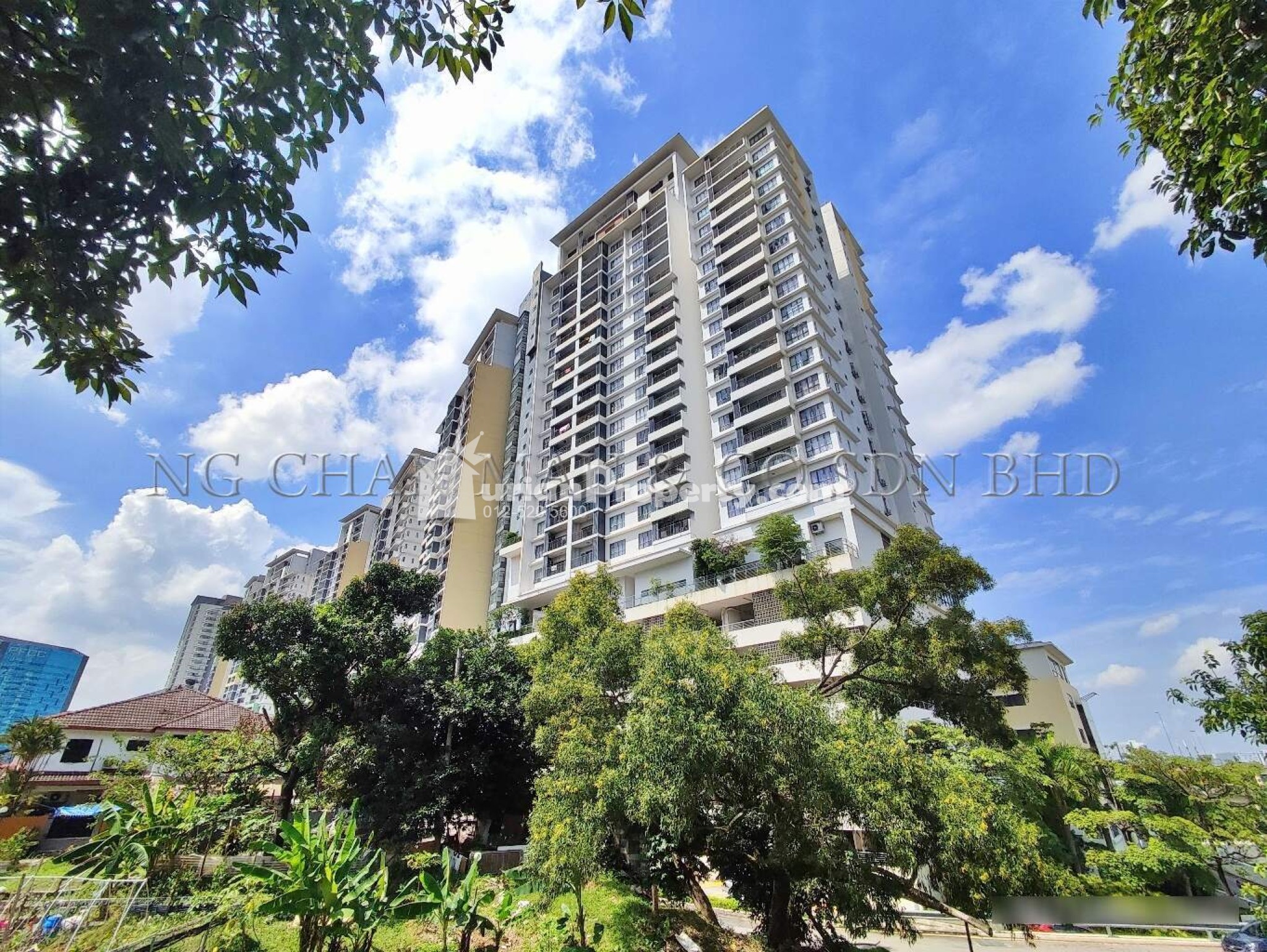 Serviced Residence For Auction at SOLACE Serviced Apartments @ SetiaWalk