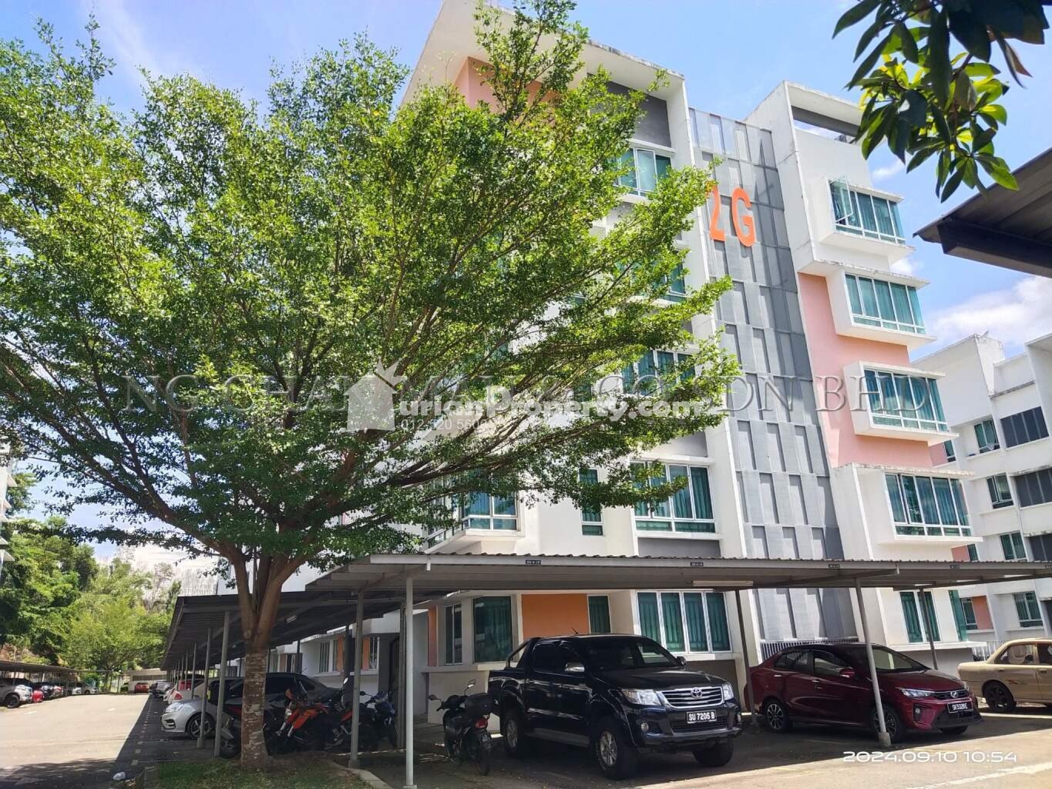 Condo For Auction at University Utama Condominium