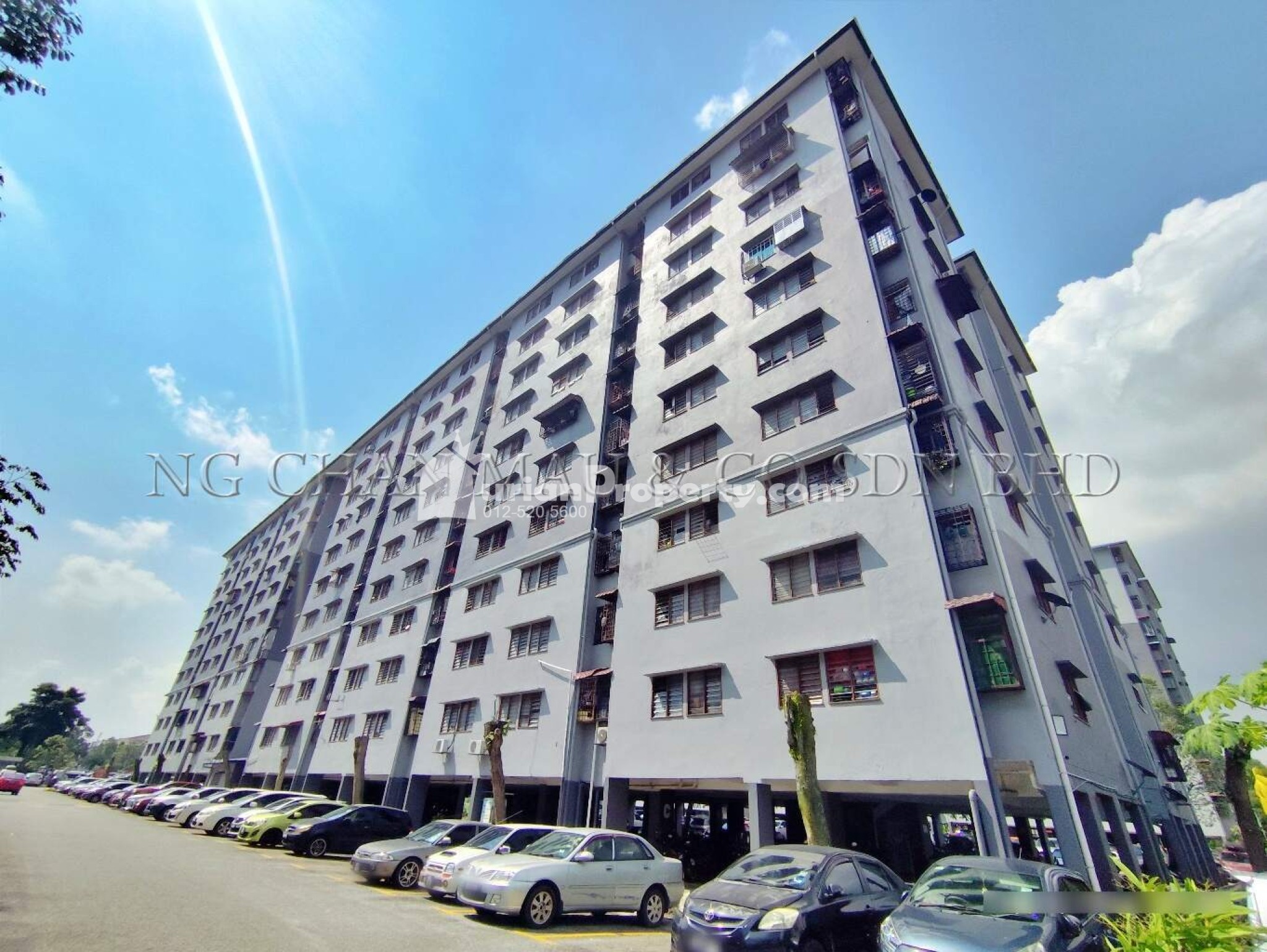 Flat For Auction at Mentari Apartment