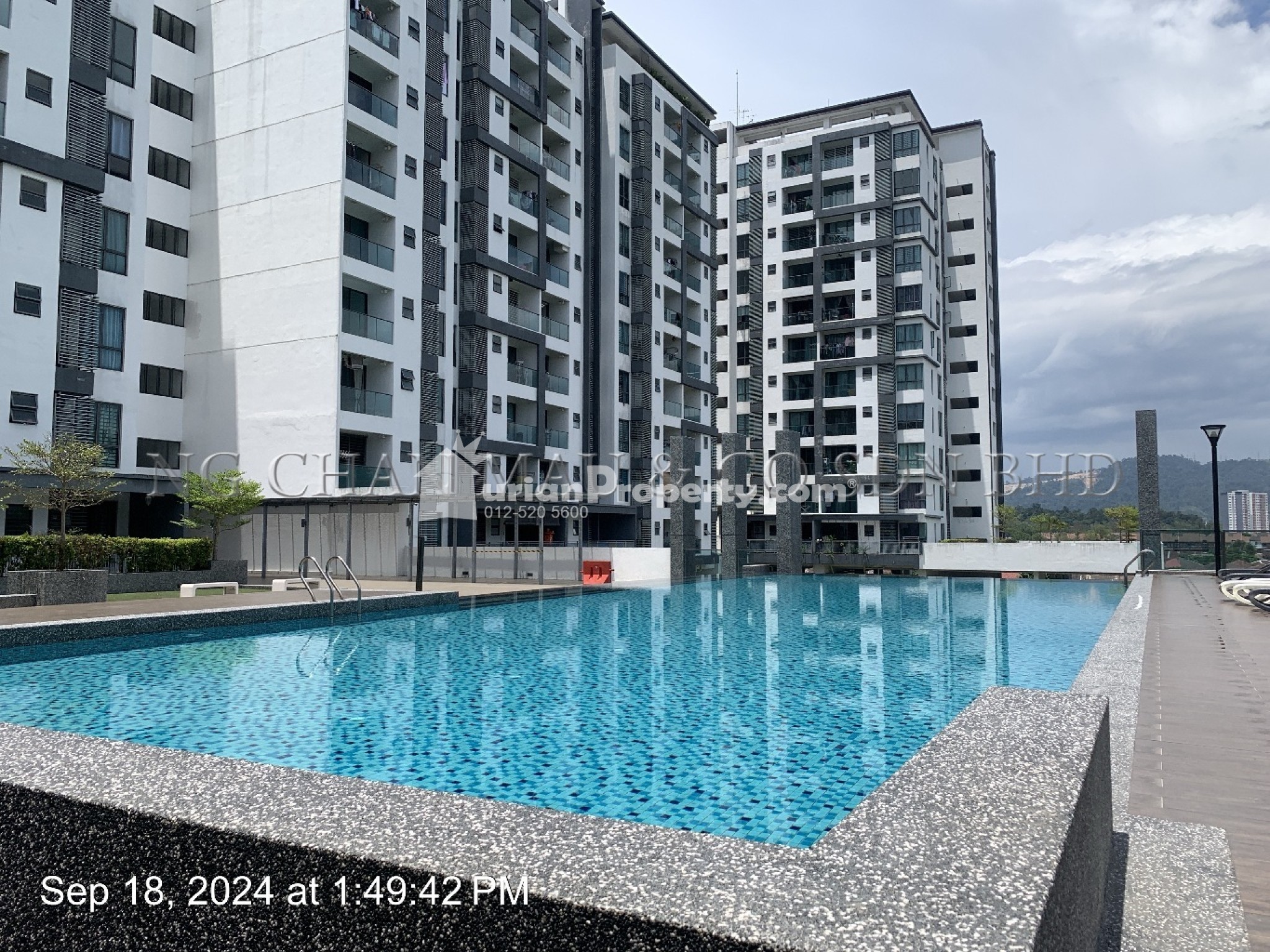 Condo For Auction at Emerald Residence