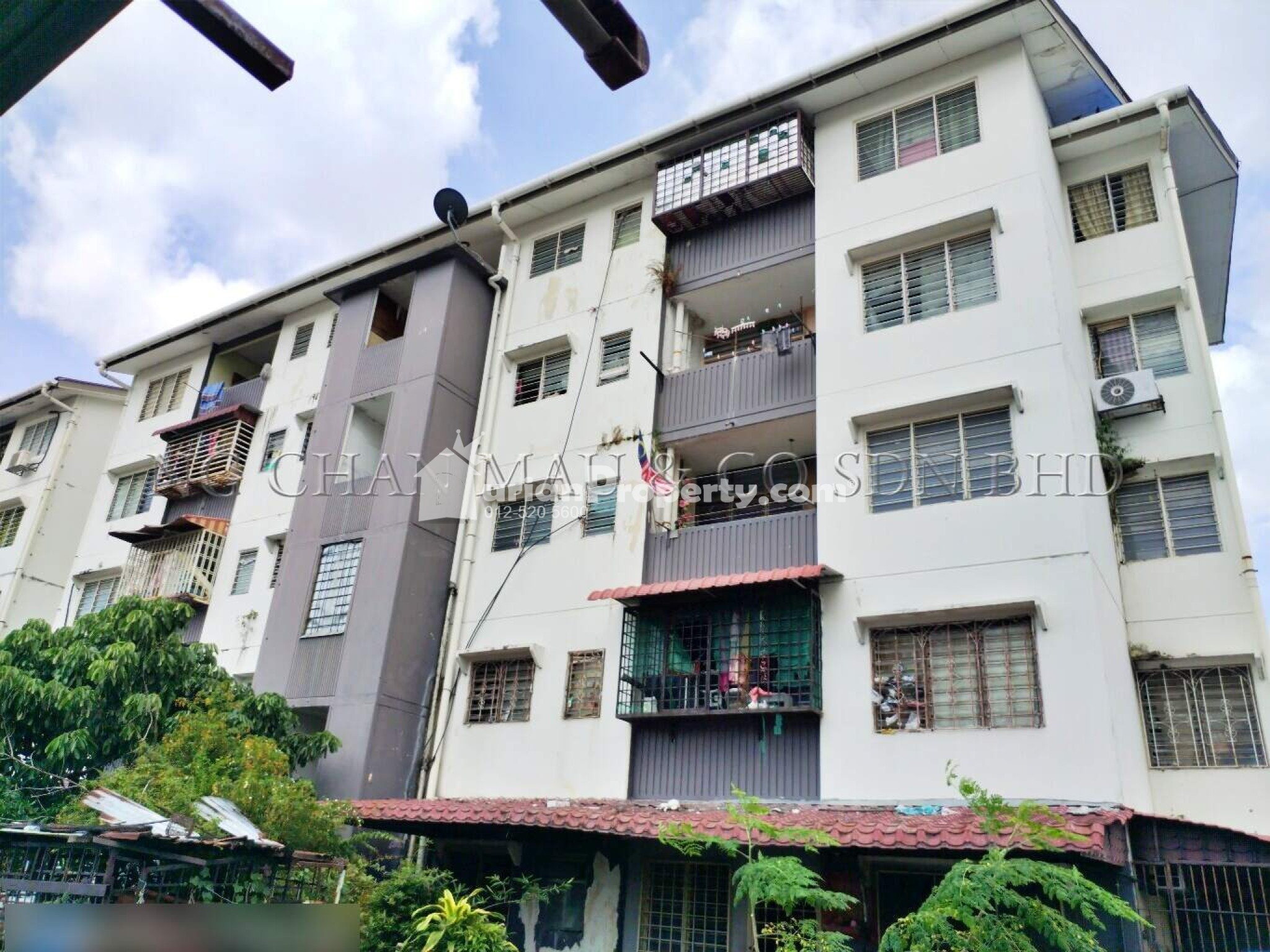 Apartment For Auction at Pangsapuri PKNS Seri Kembangan