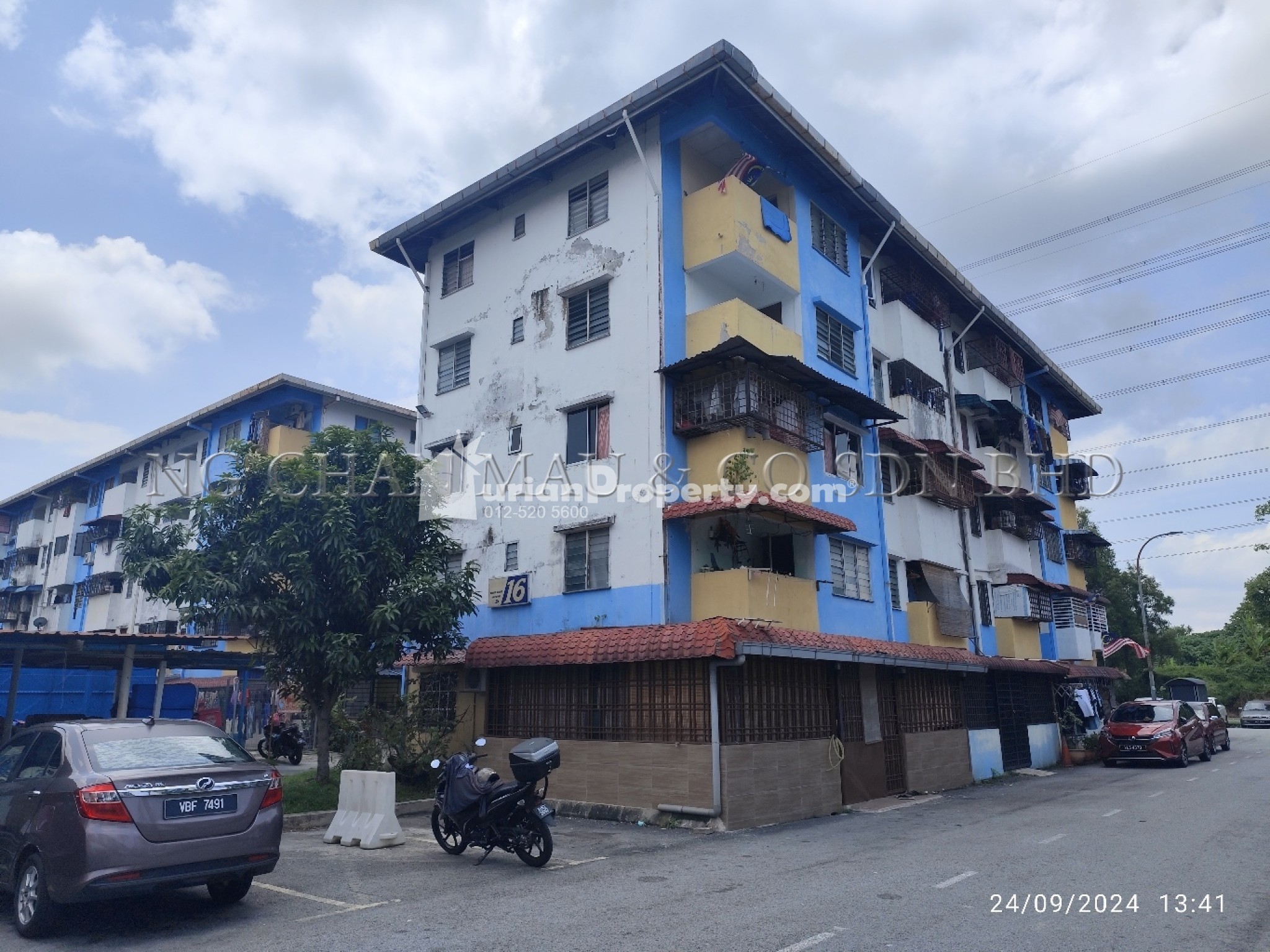 Apartment For Auction at Flat PKNS Seksyen 20