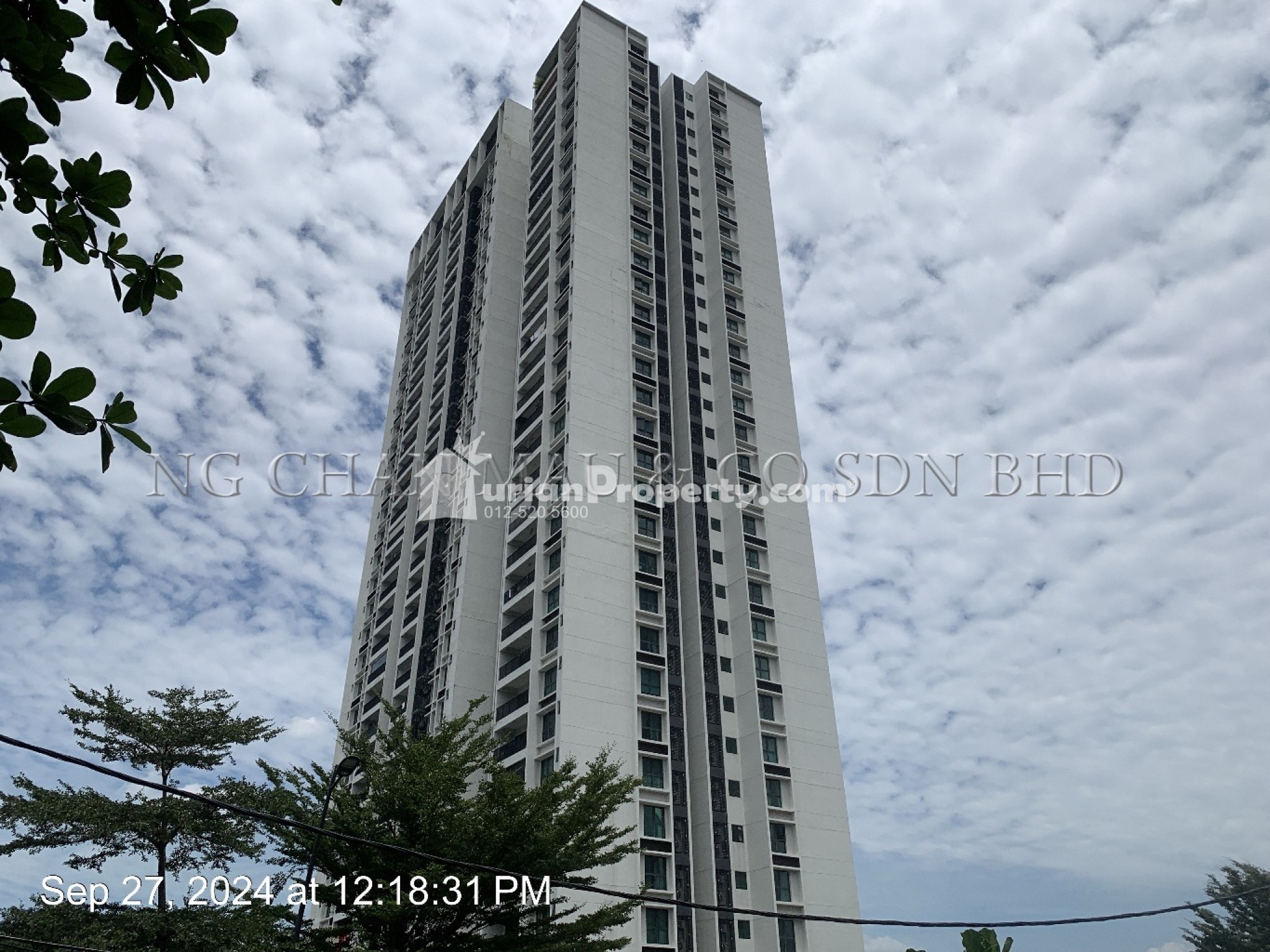 Condo For Auction at GenKL