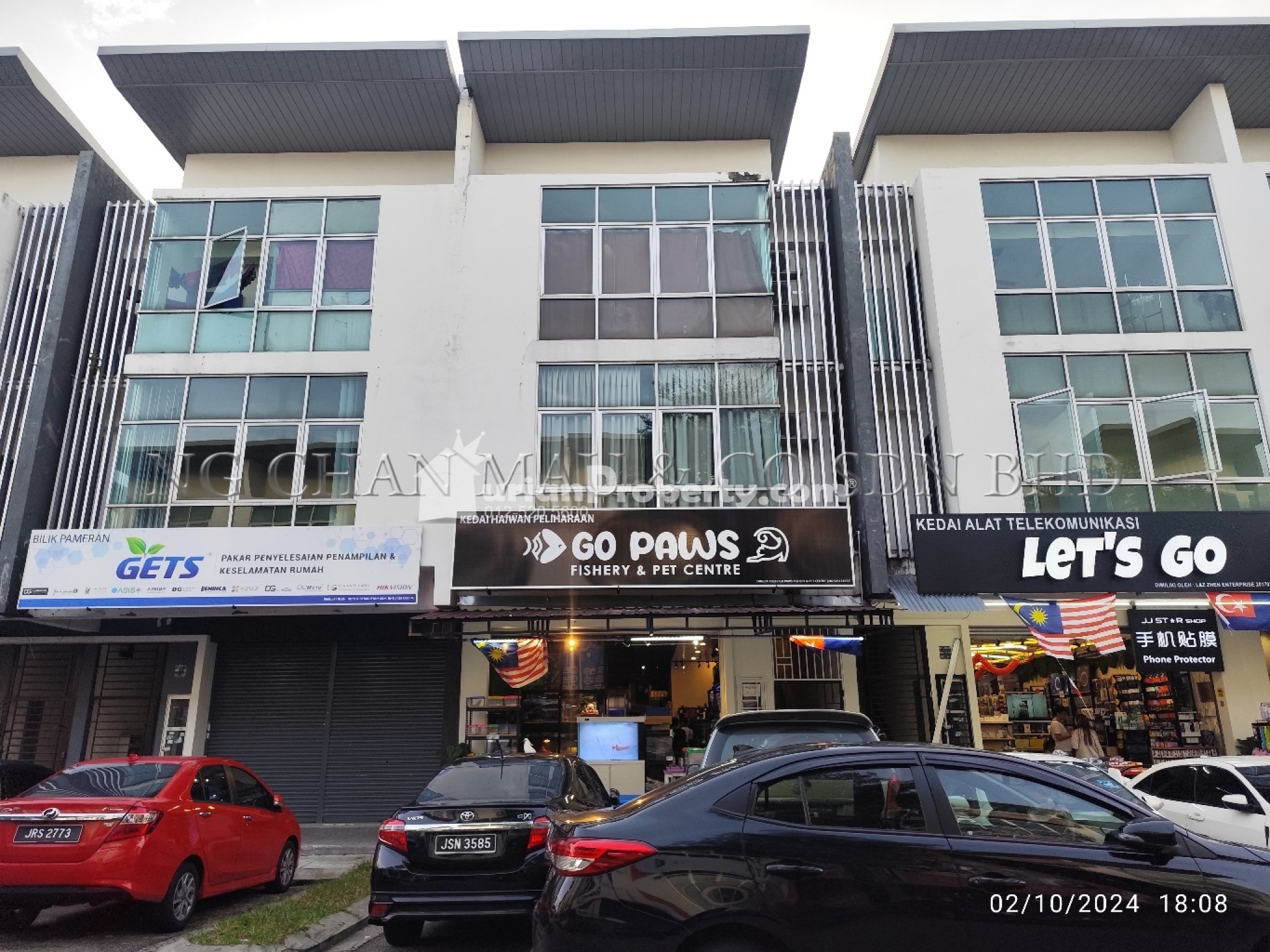 Shop For Auction at Permas Jaya