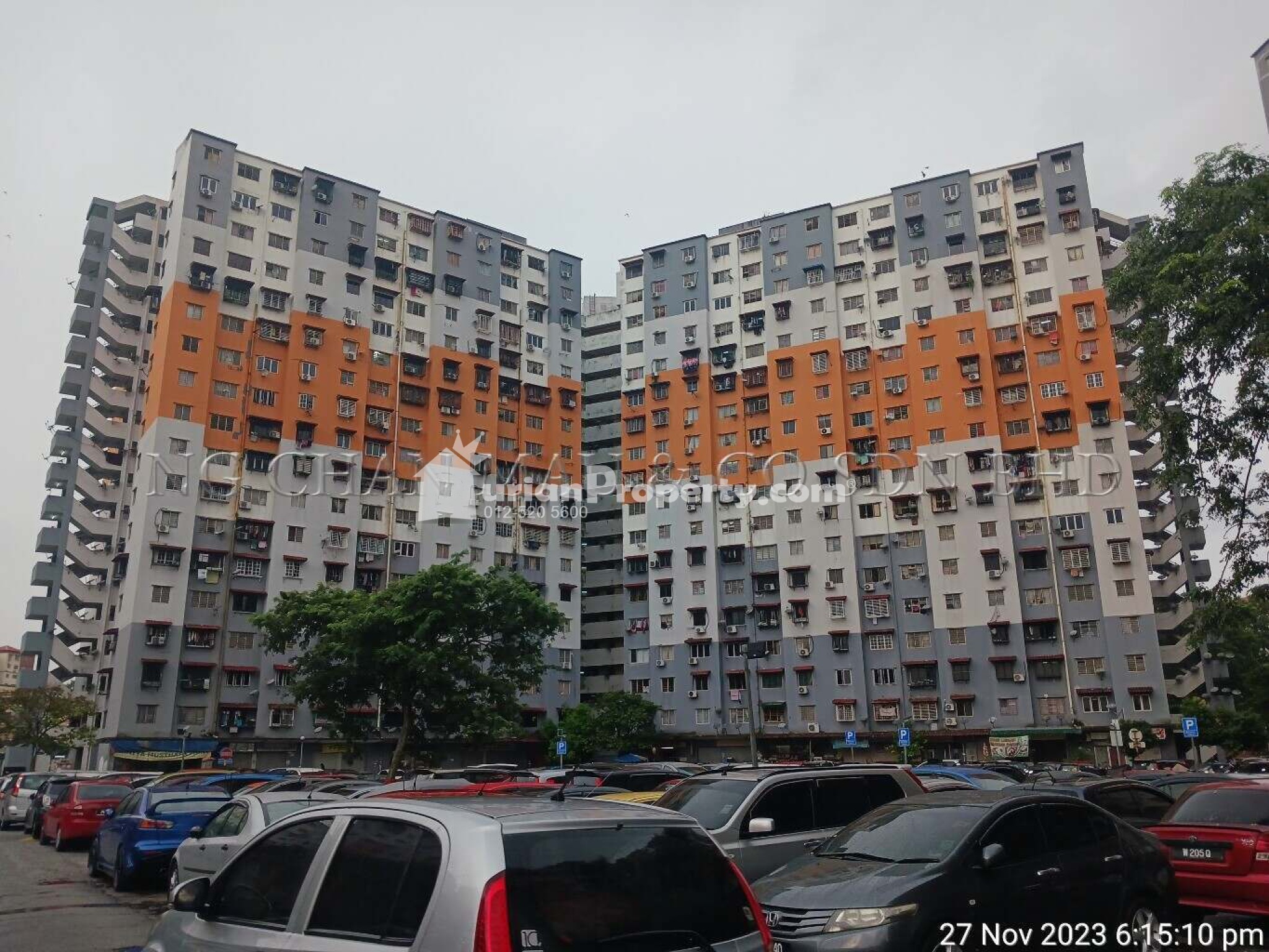 Flat For Auction at Sri Penara