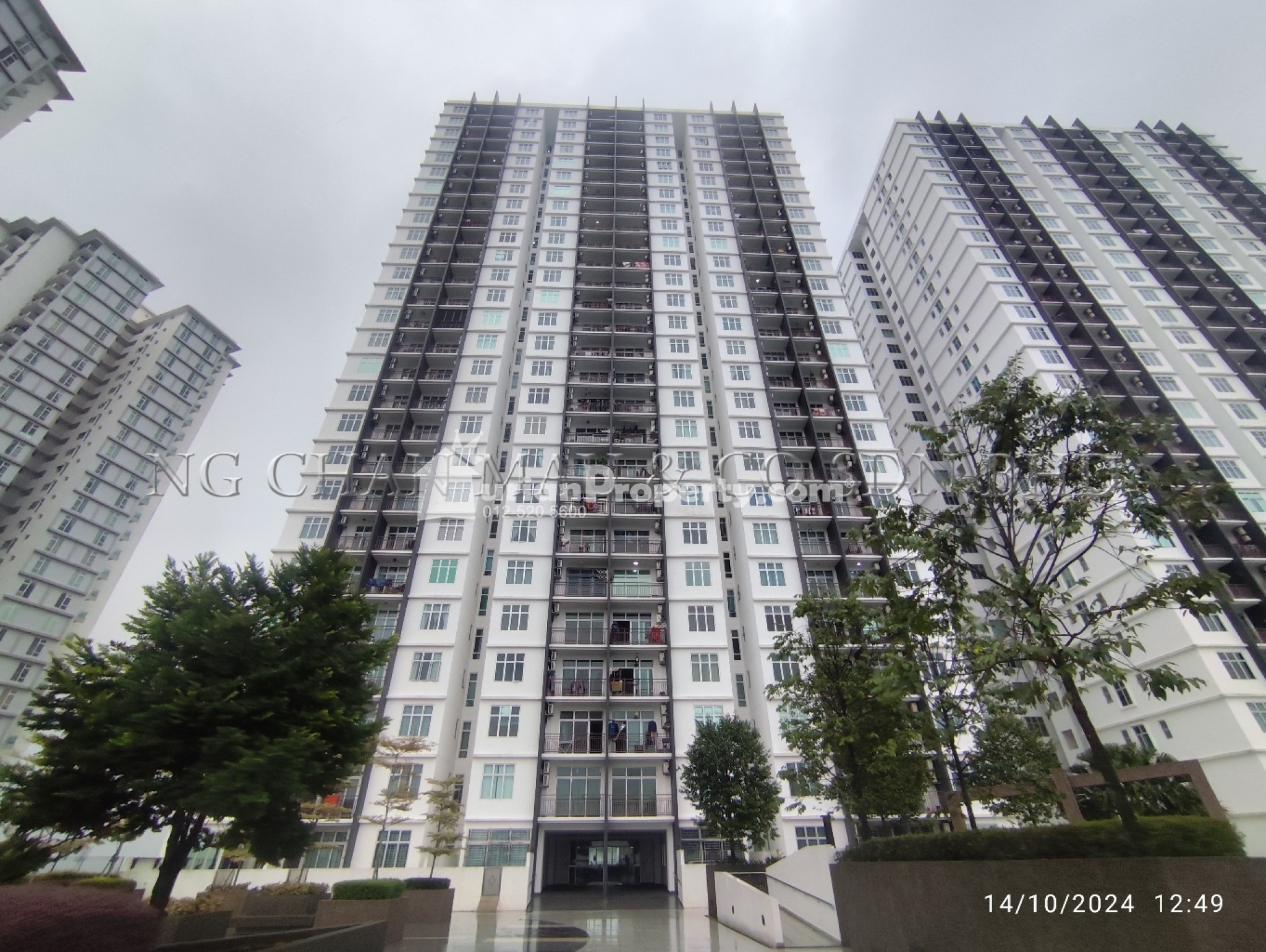 Serviced Residence For Auction at M Condominium @ Larkin