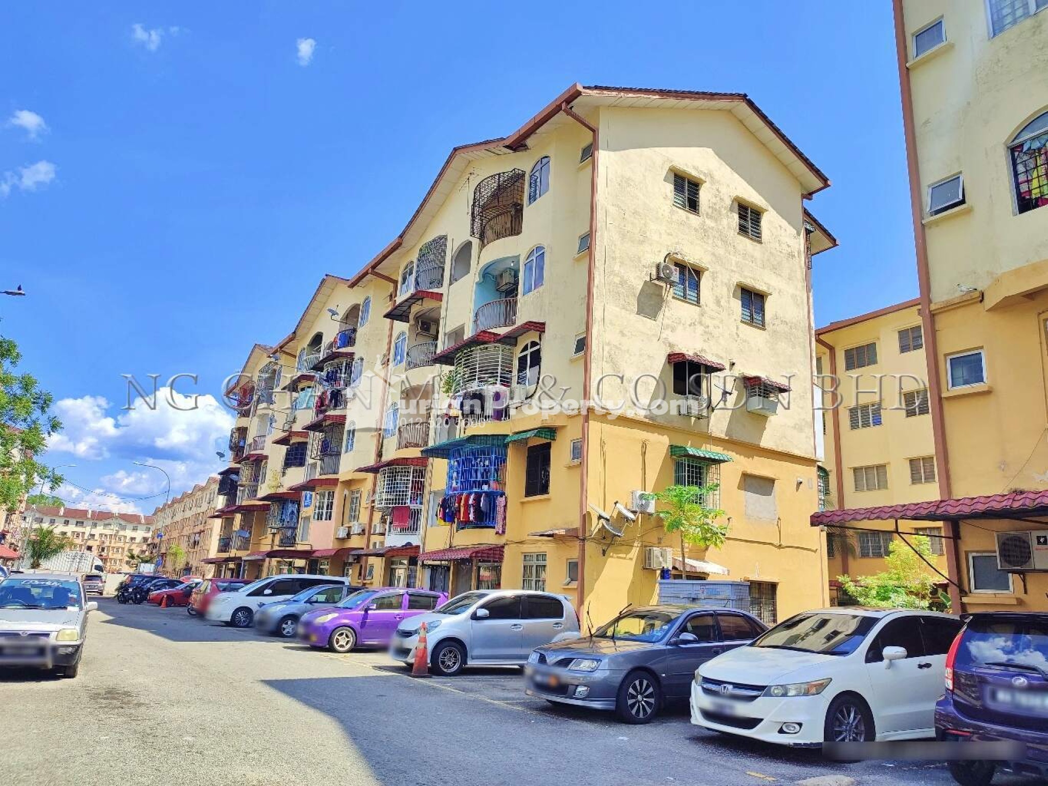 Apartment For Auction at Pangsapuri Taman Desa Batu Caves