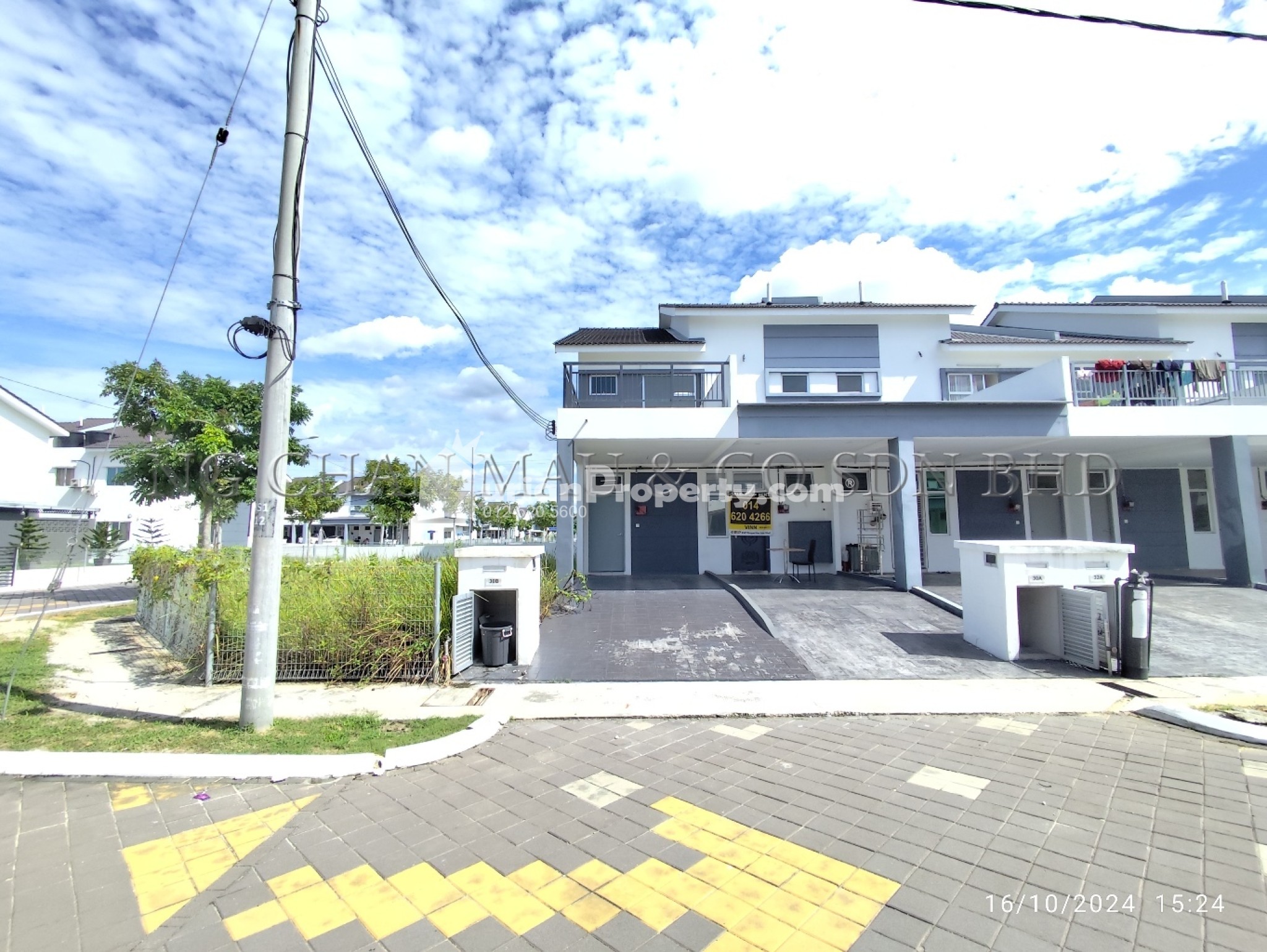 Terrace House For Auction at Simfoni Perdana