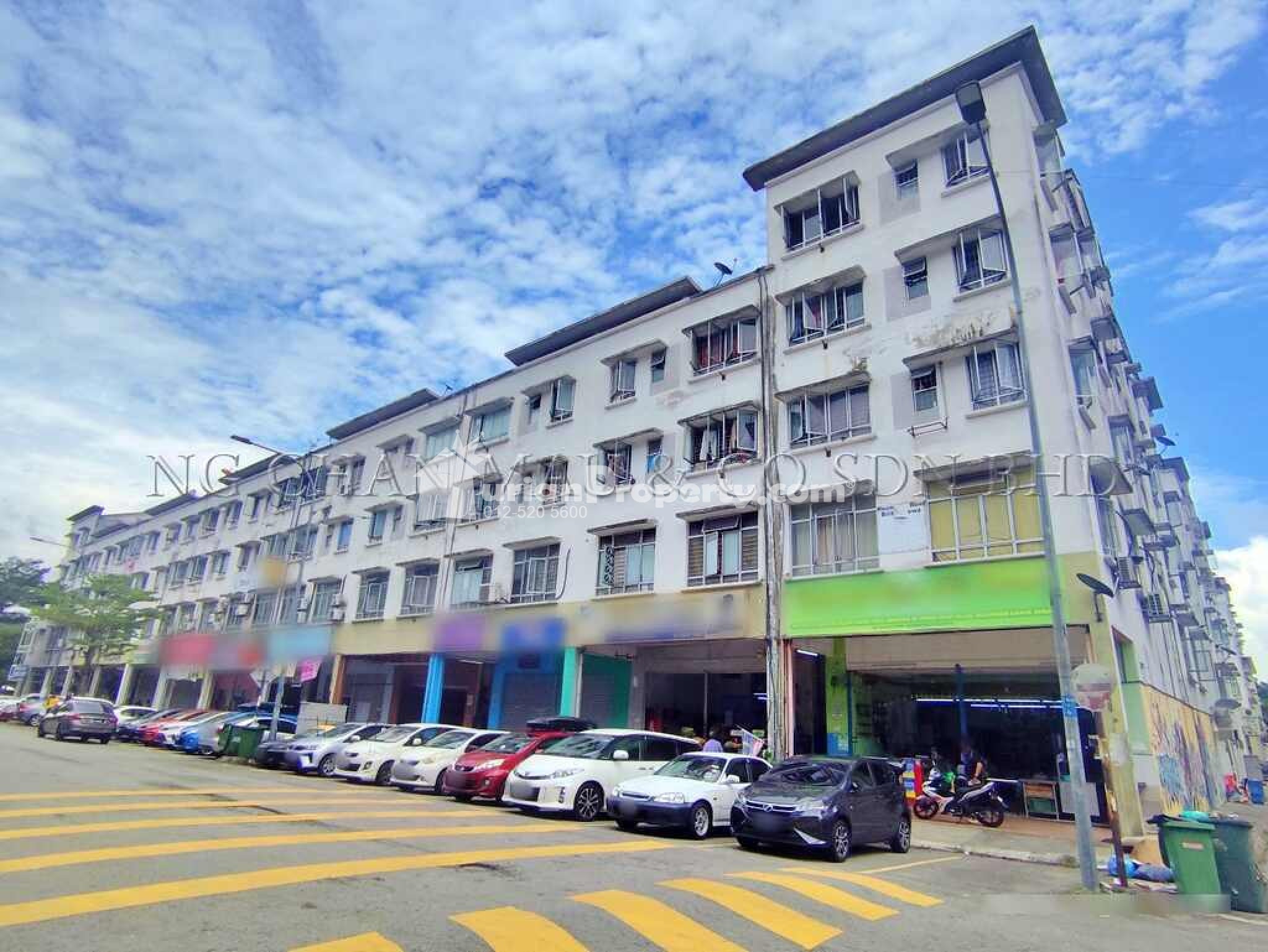Apartment For Auction at Dataran Otomobil