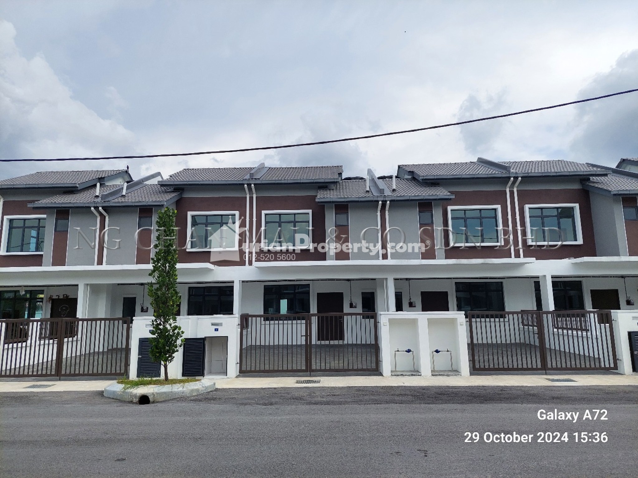 Terrace House For Auction at Hill park @ Shah Alam North