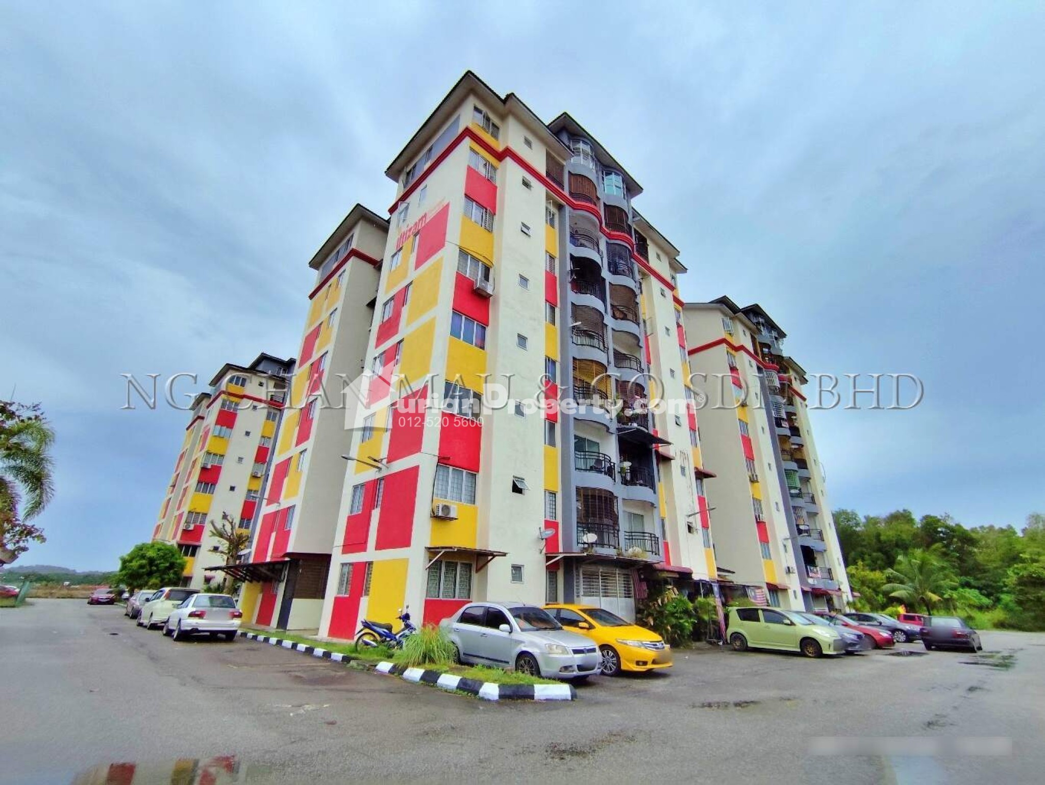 Apartment For Auction at Danau Sutera Apartment