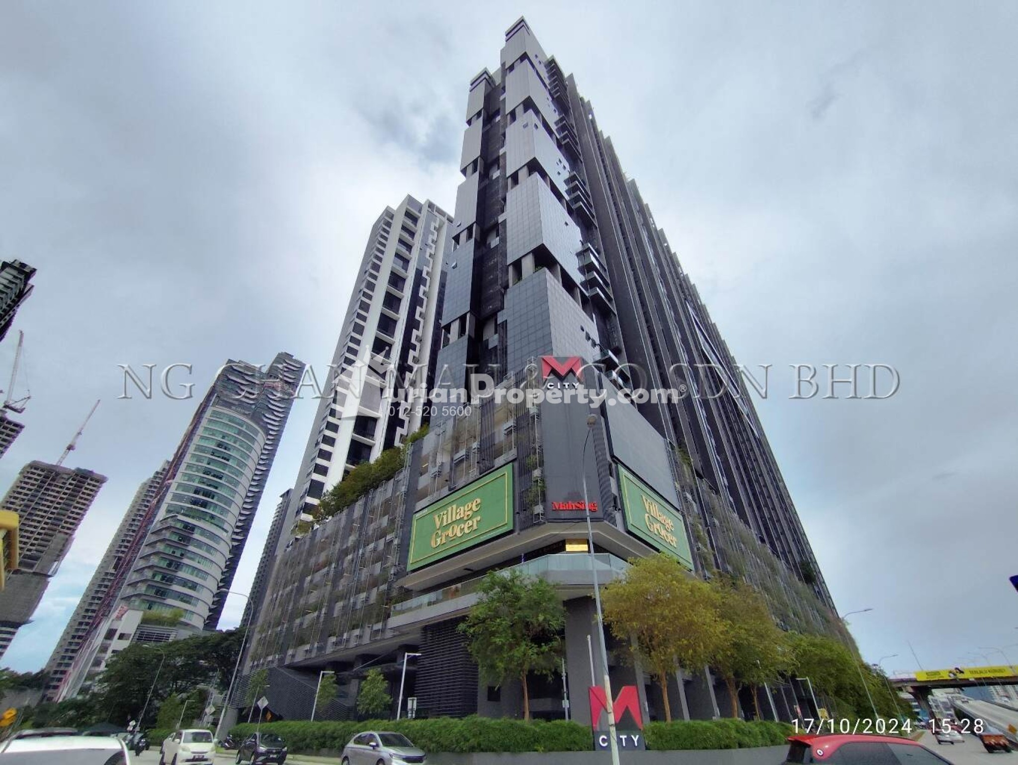 Serviced Residence For Auction at M City