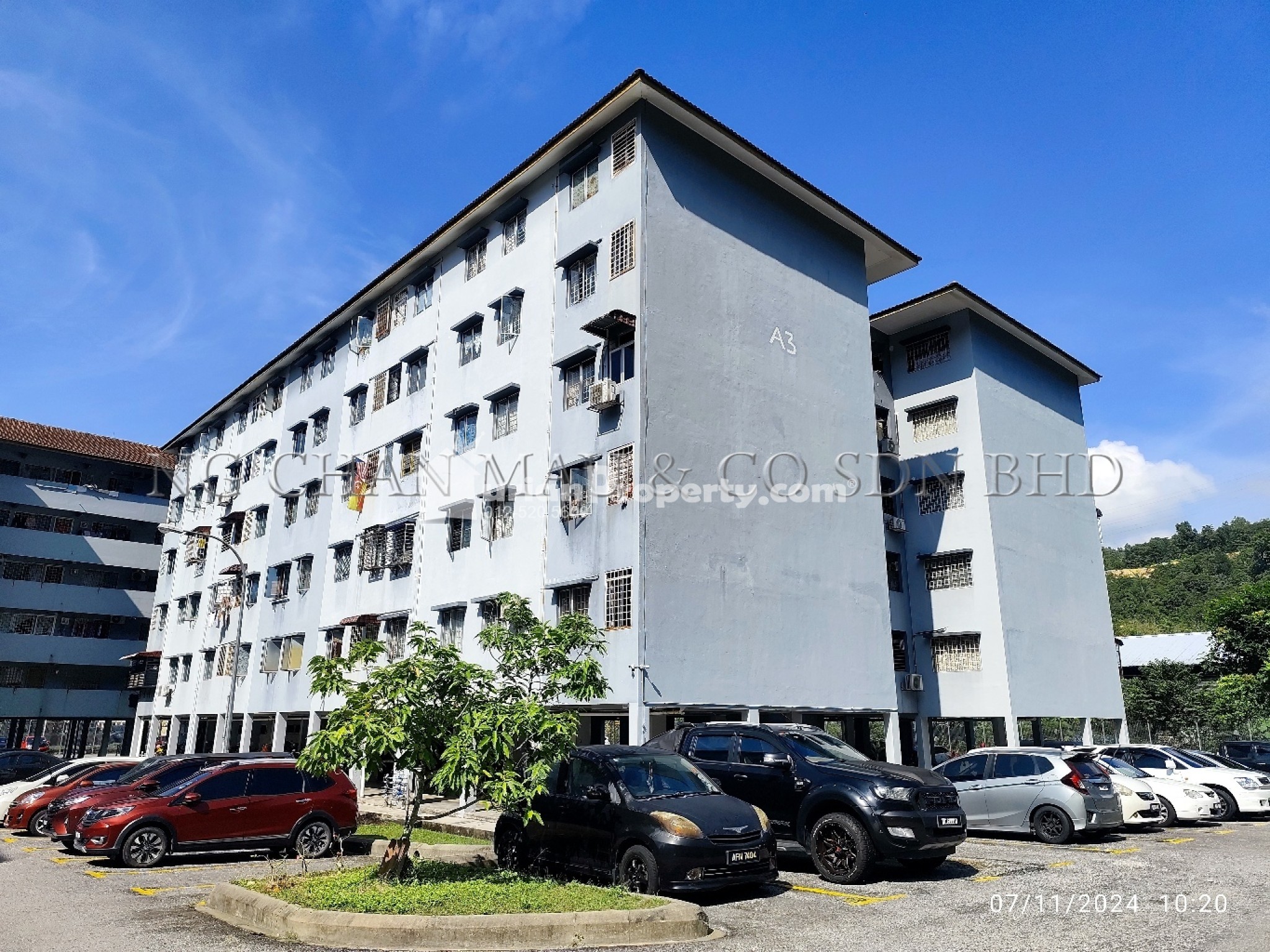 Flat For Auction at Taman Bukit Hatamas Apartment