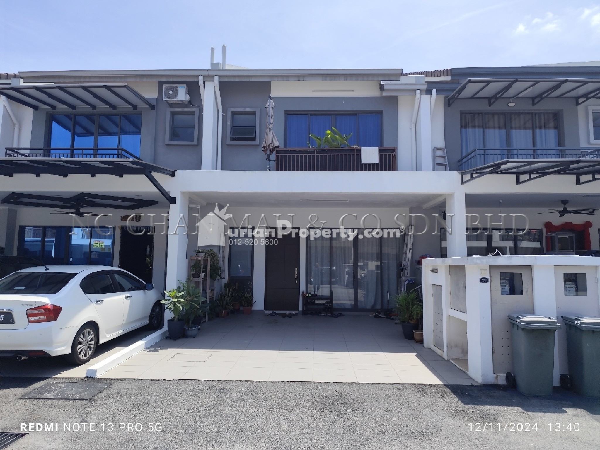 Terrace House For Auction at Diamond Residence