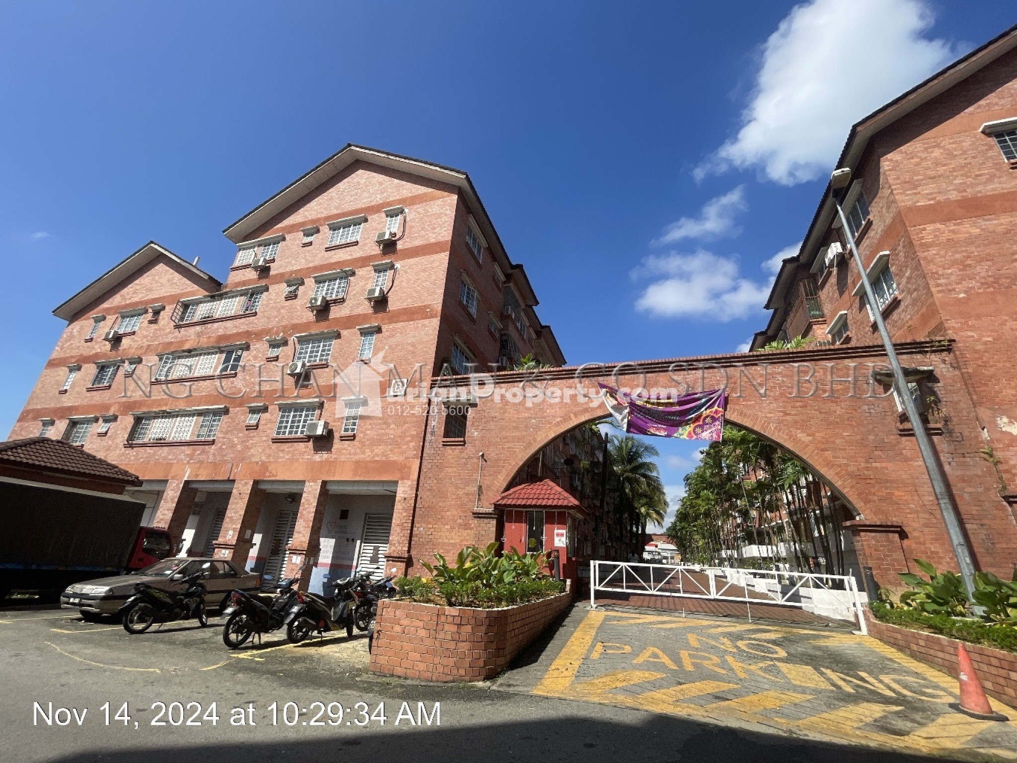 Apartment For Auction at Pangsapuri Permata Merah