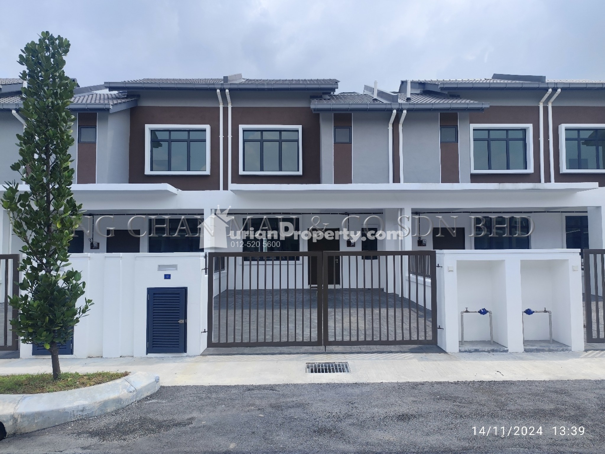 Terrace House For Auction at Hill park @ Shah Alam North