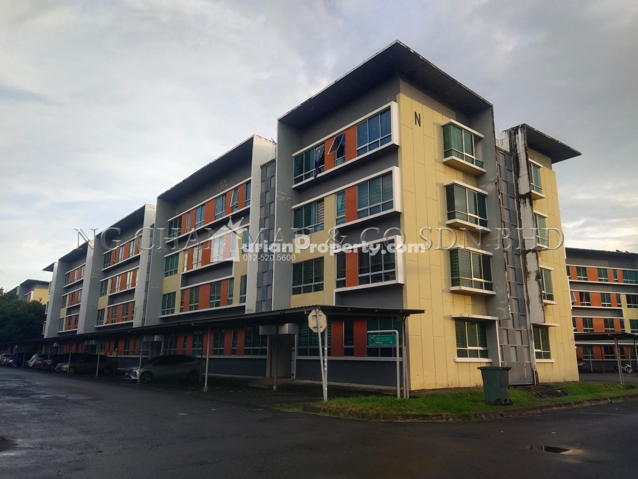 Apartment For Auction at Cyber City Apartments 2