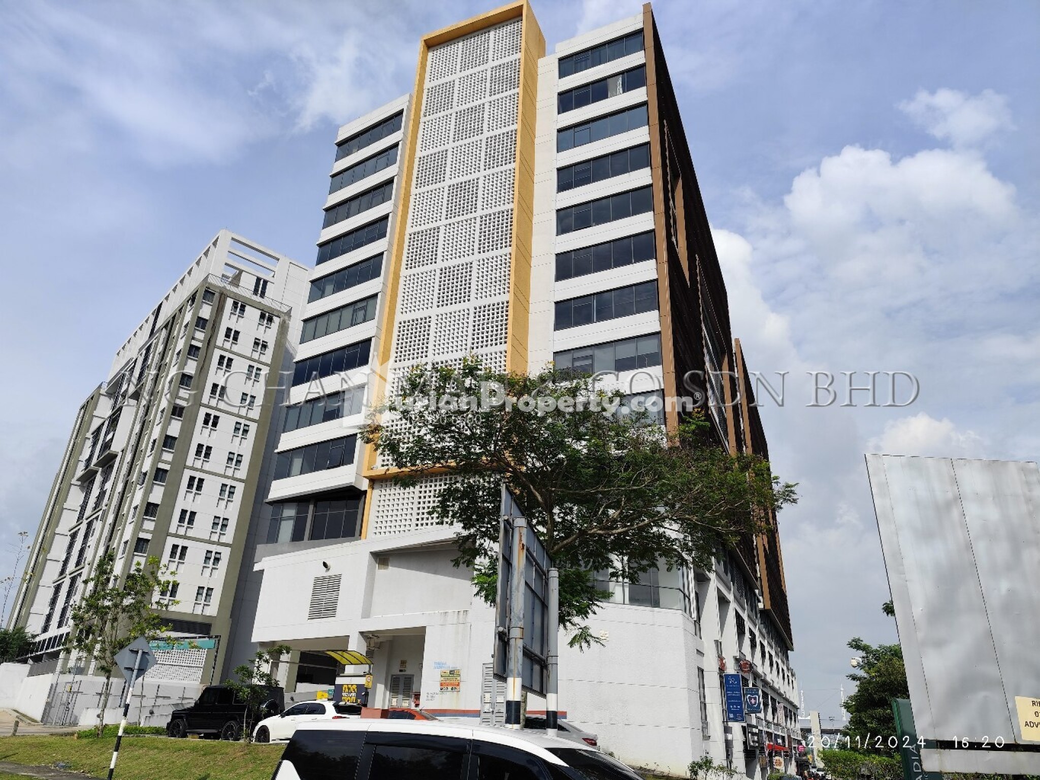 Office For Auction at Radia Business Suites