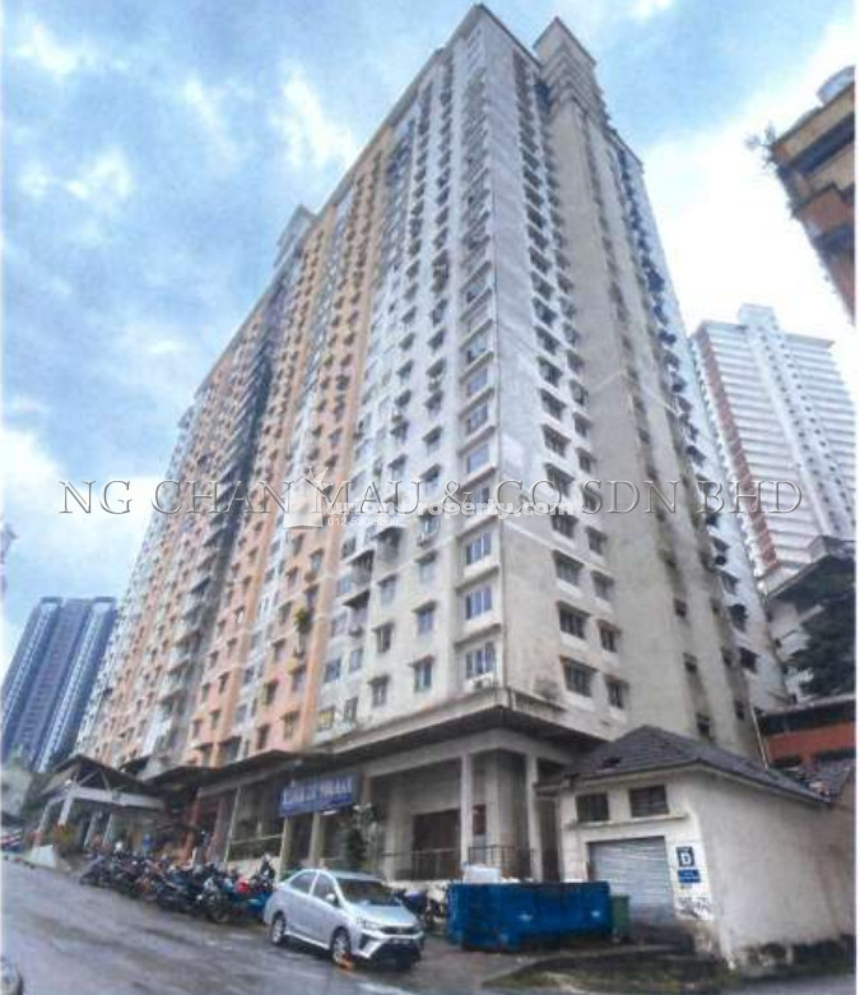 Apartment For Auction at Flora Damansara Apartment