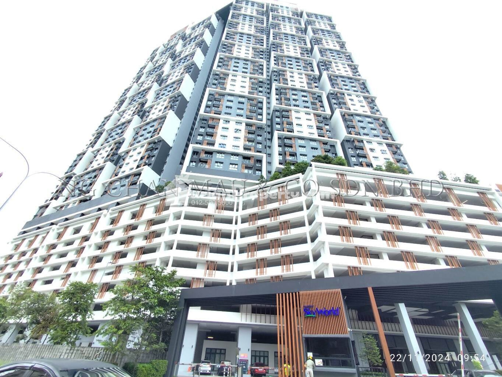 Serviced Residence For Auction at Sky Awani 3 Residence