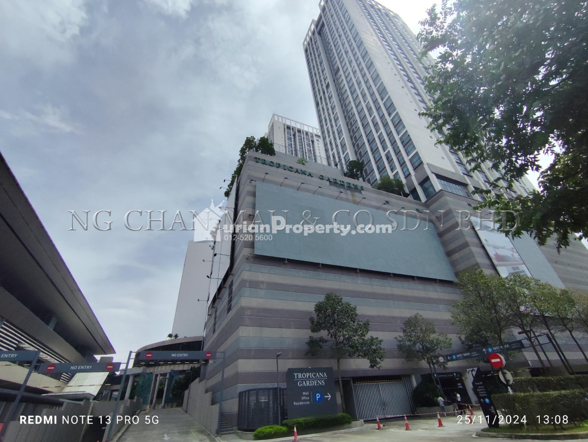 Serviced Residence For Auction at Dianthus Residences