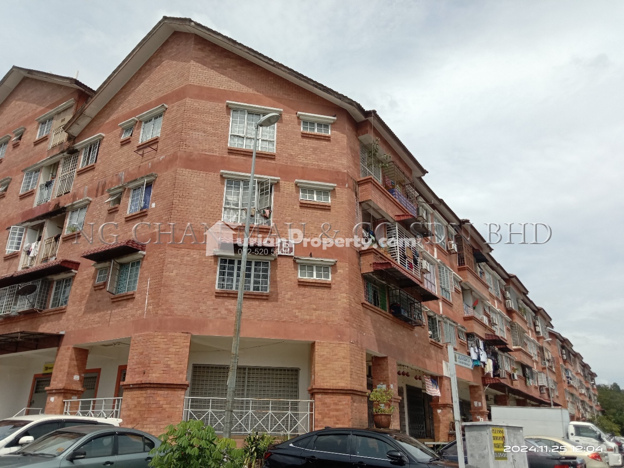 Apartment For Auction at Pangsapuri Permata Merah