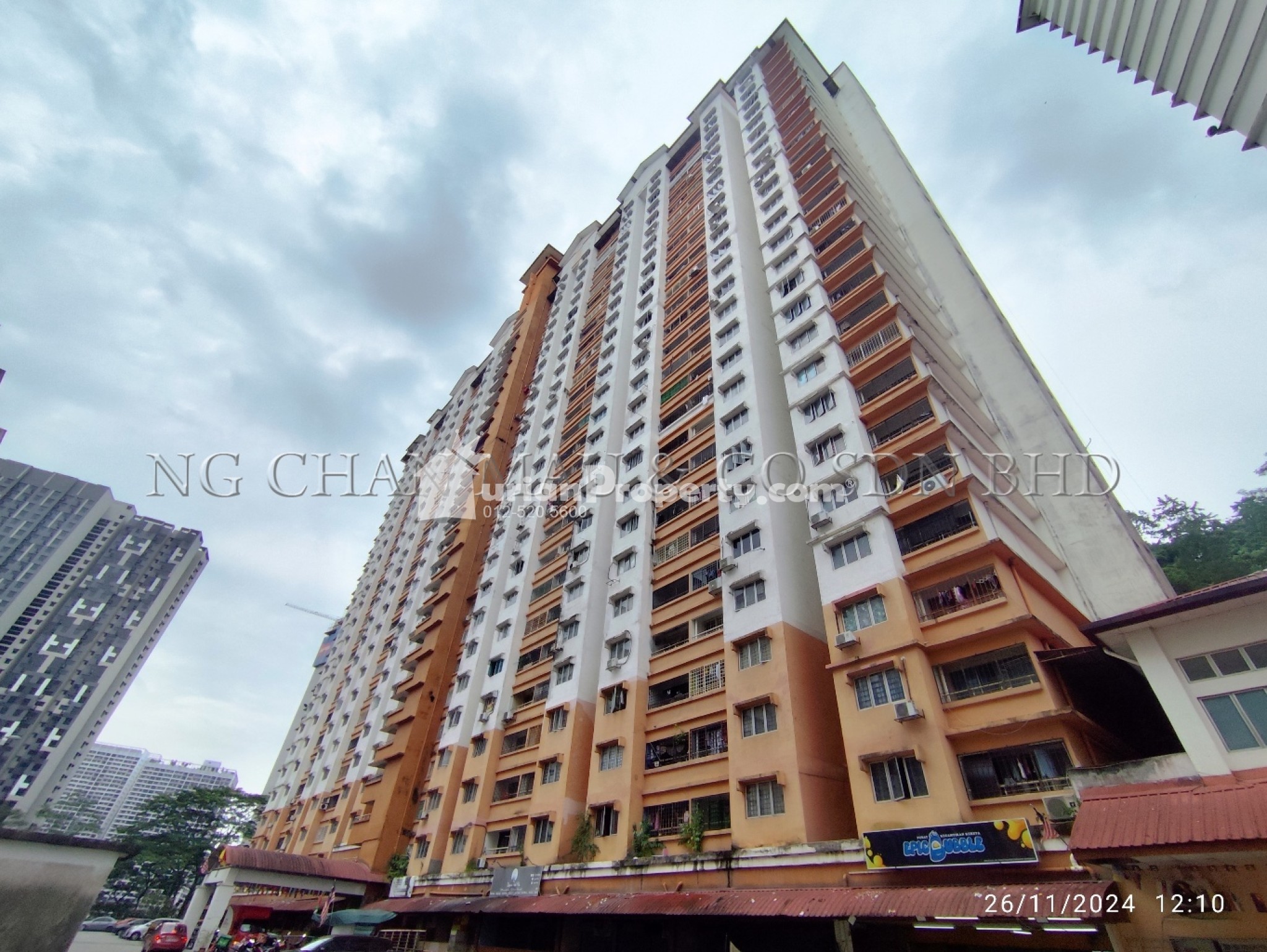 Apartment For Auction at Flora Damansara Apartment