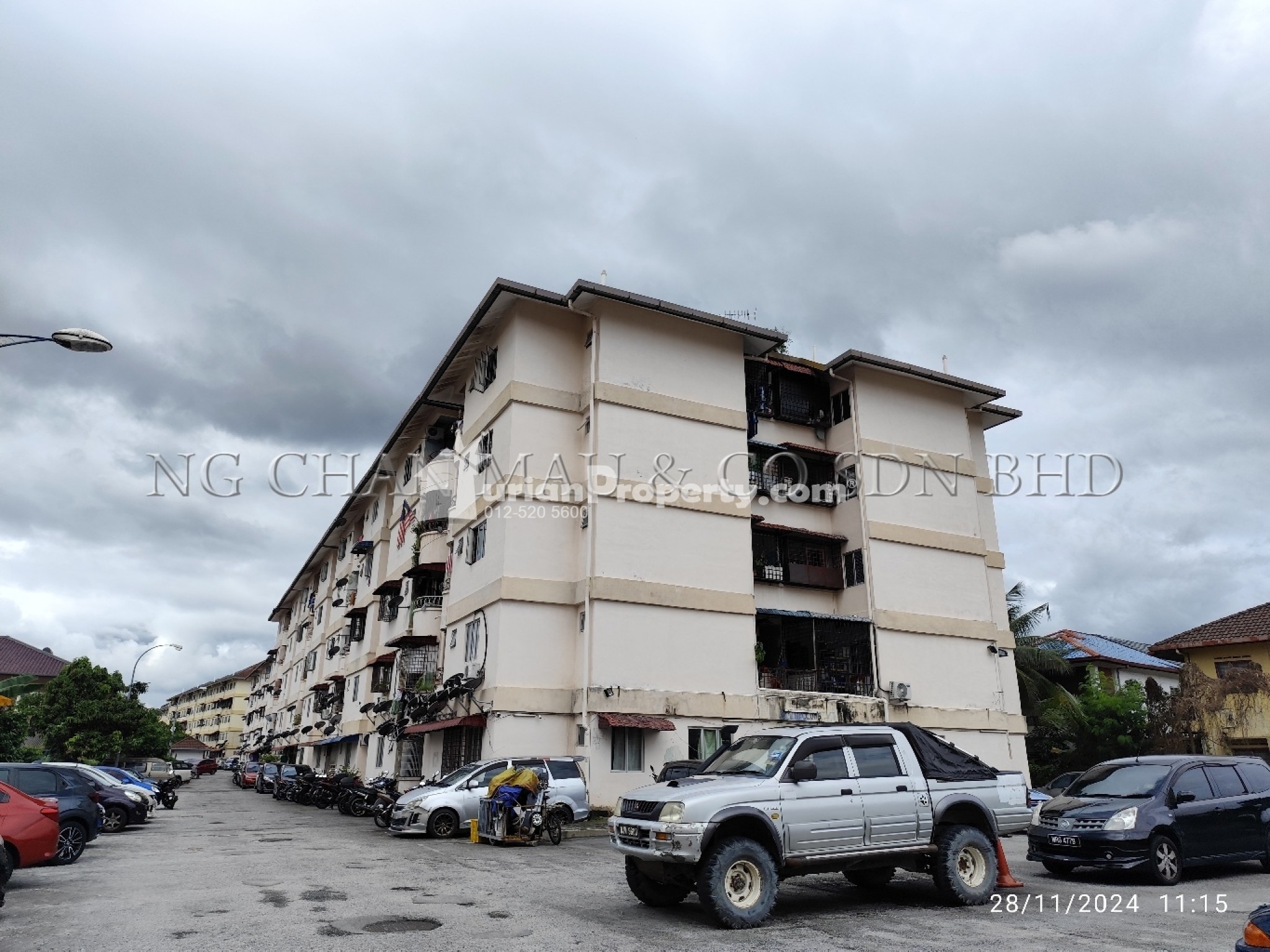 Apartment For Auction at Pangsapuri Laksamana