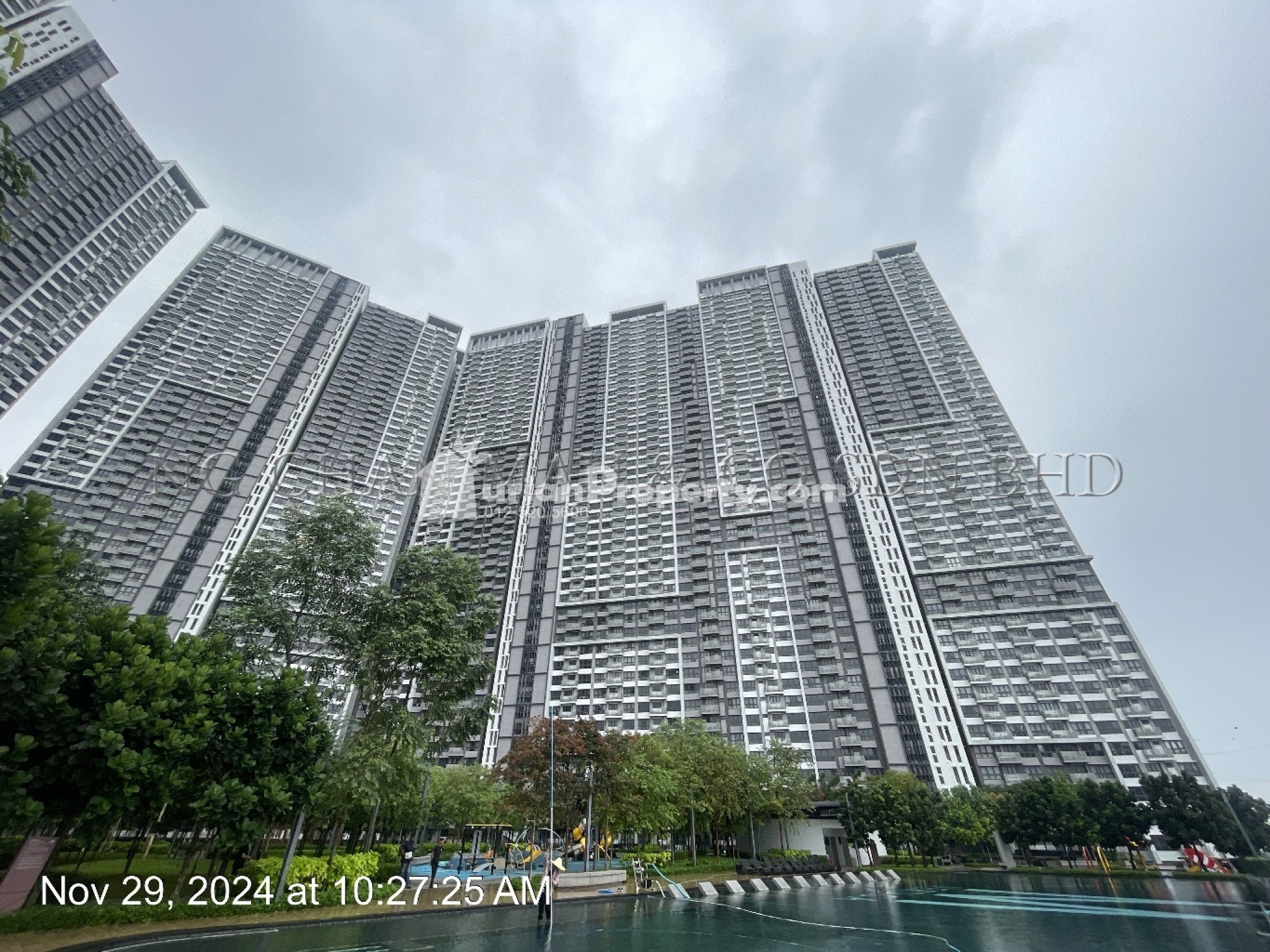 Serviced Residence For Auction at M Vertica