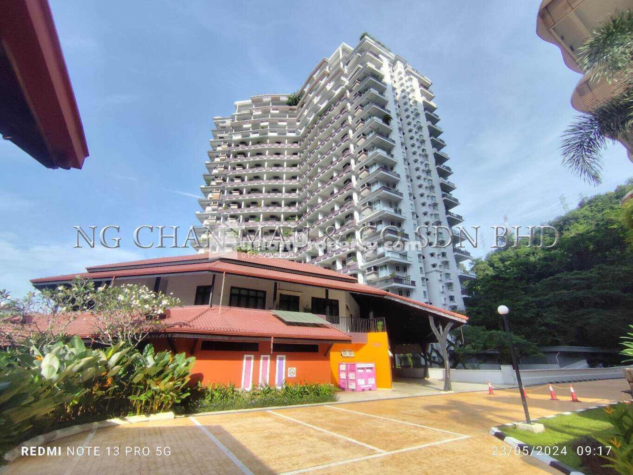 Condo For Auction at Armanee Terrace