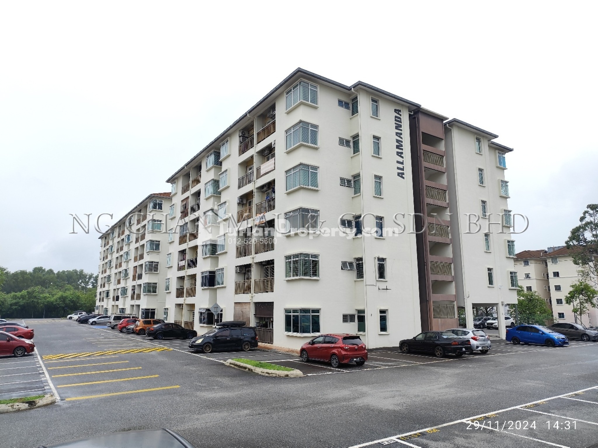 Apartment For Auction at Residensi Warnasari 2