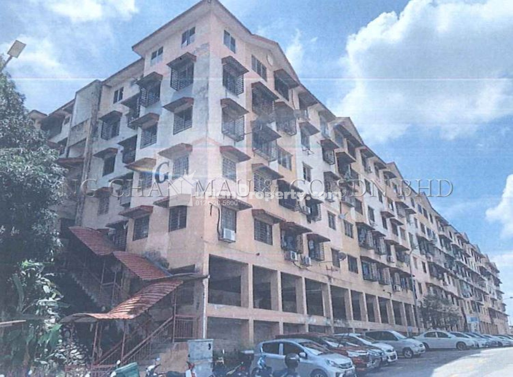 Apartment For Auction at Apartment Lestari