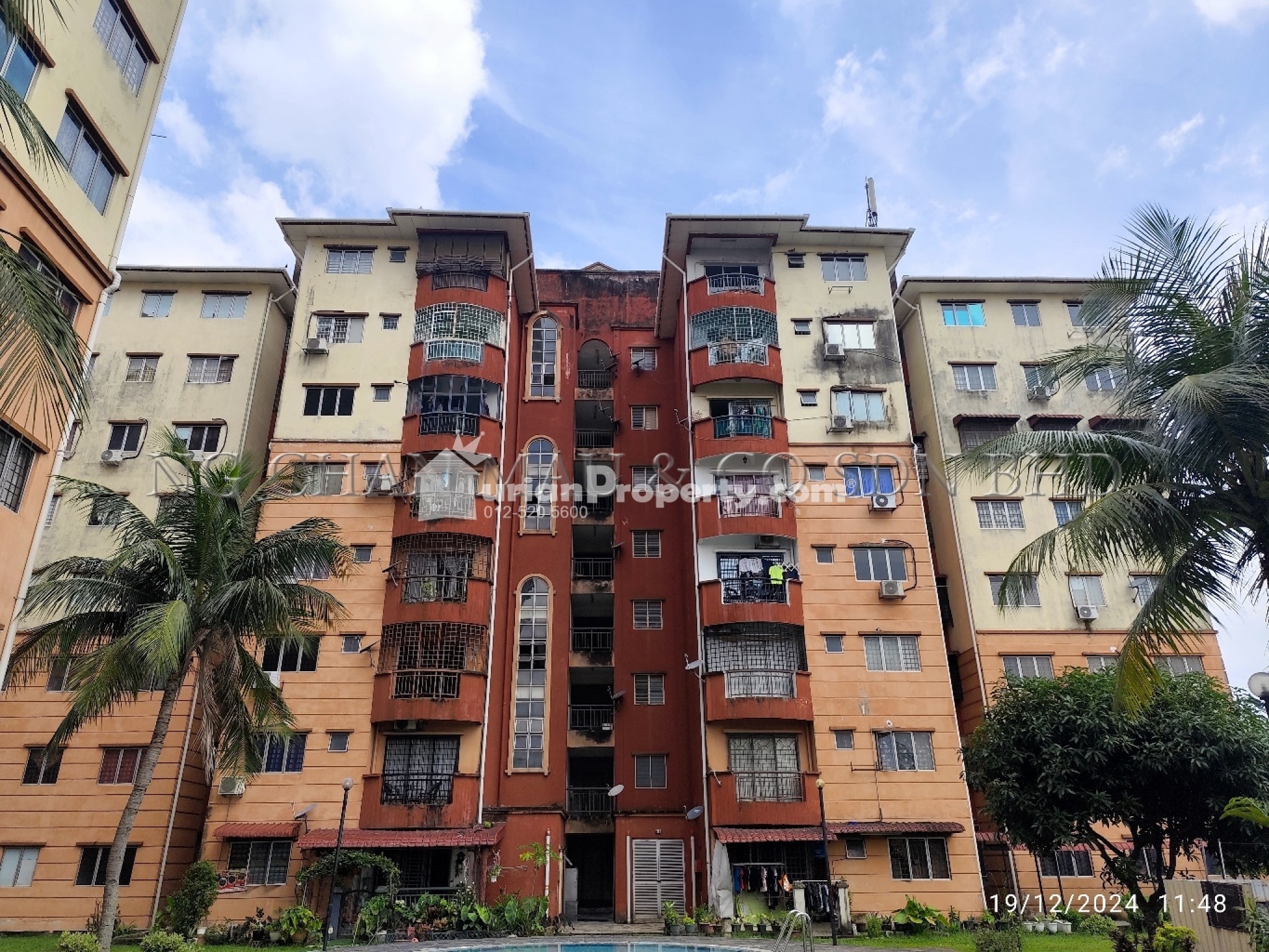 Apartment For Auction at Idaman Sentosa