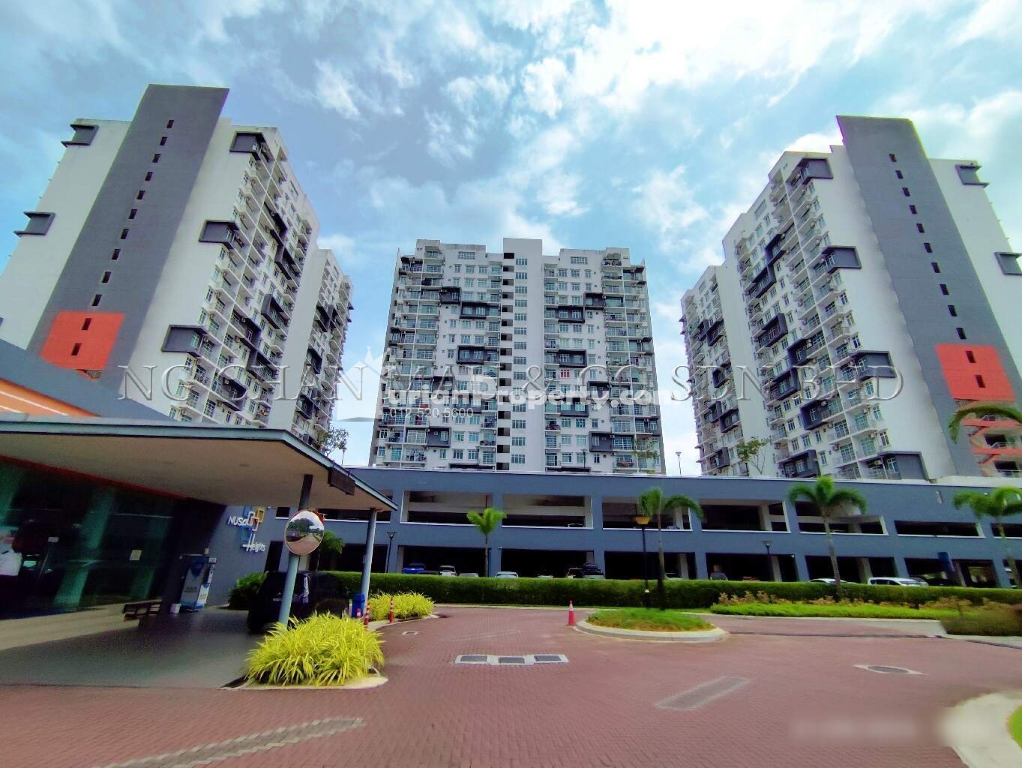 Serviced Residence For Auction at Nusa Heights