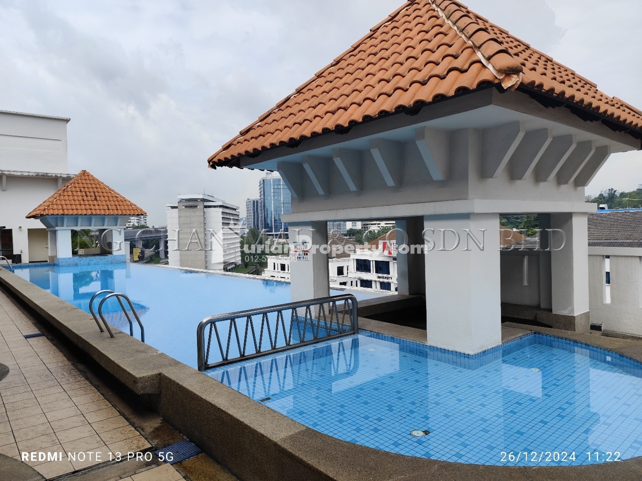 Serviced Residence For Auction at 10 Semantan