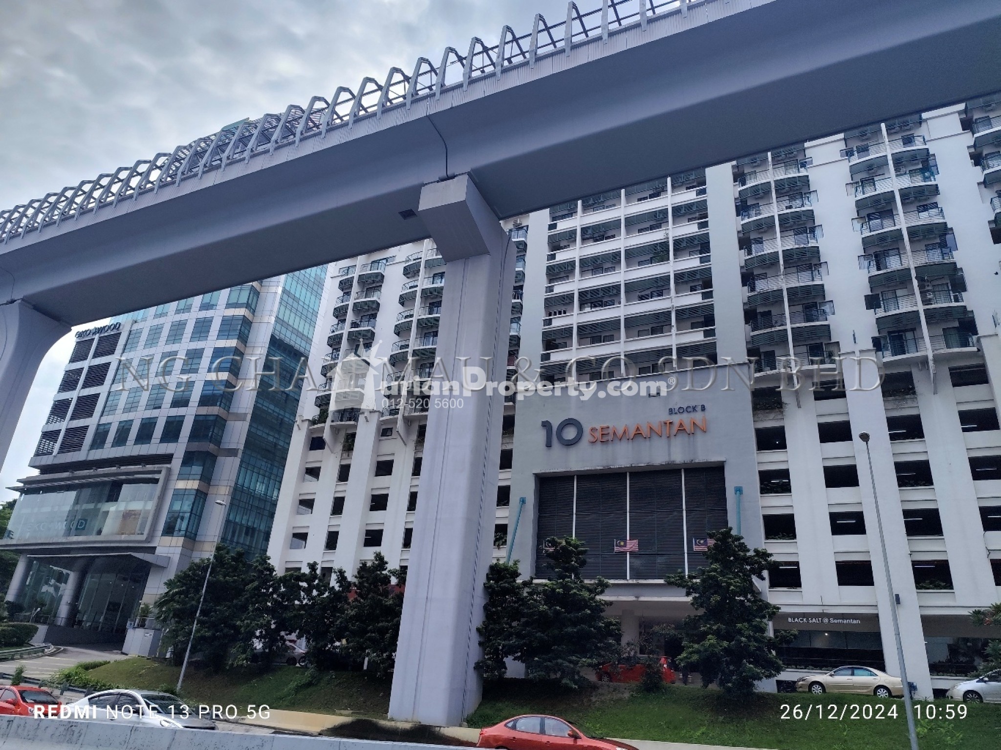 Serviced Residence For Auction at 10 Semantan